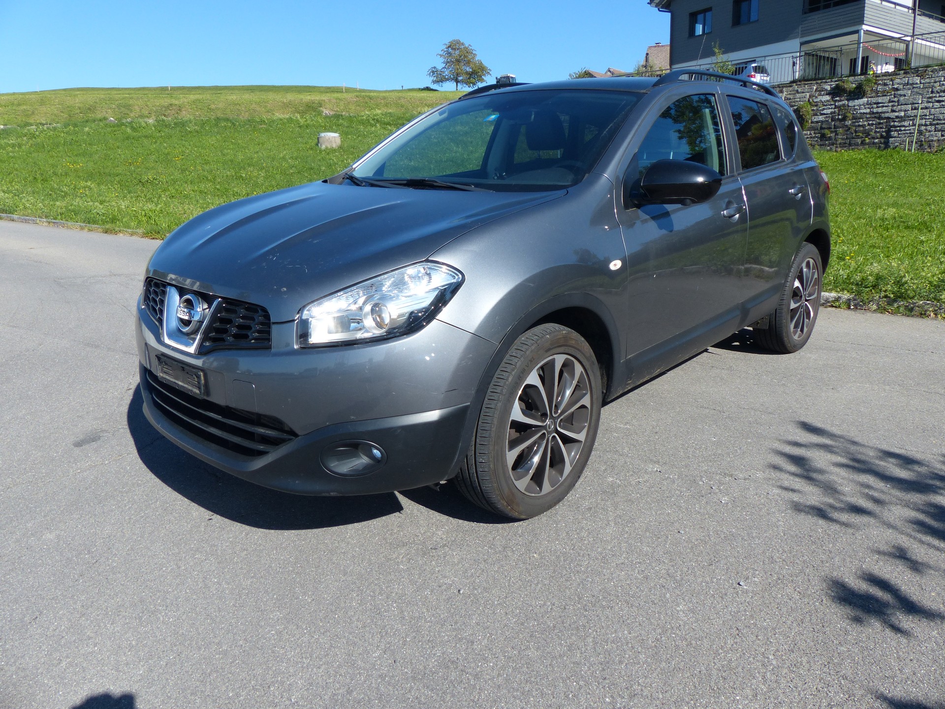 NISSAN Qashqai 2.0 dCi 4WD tekna Automatic-image-2