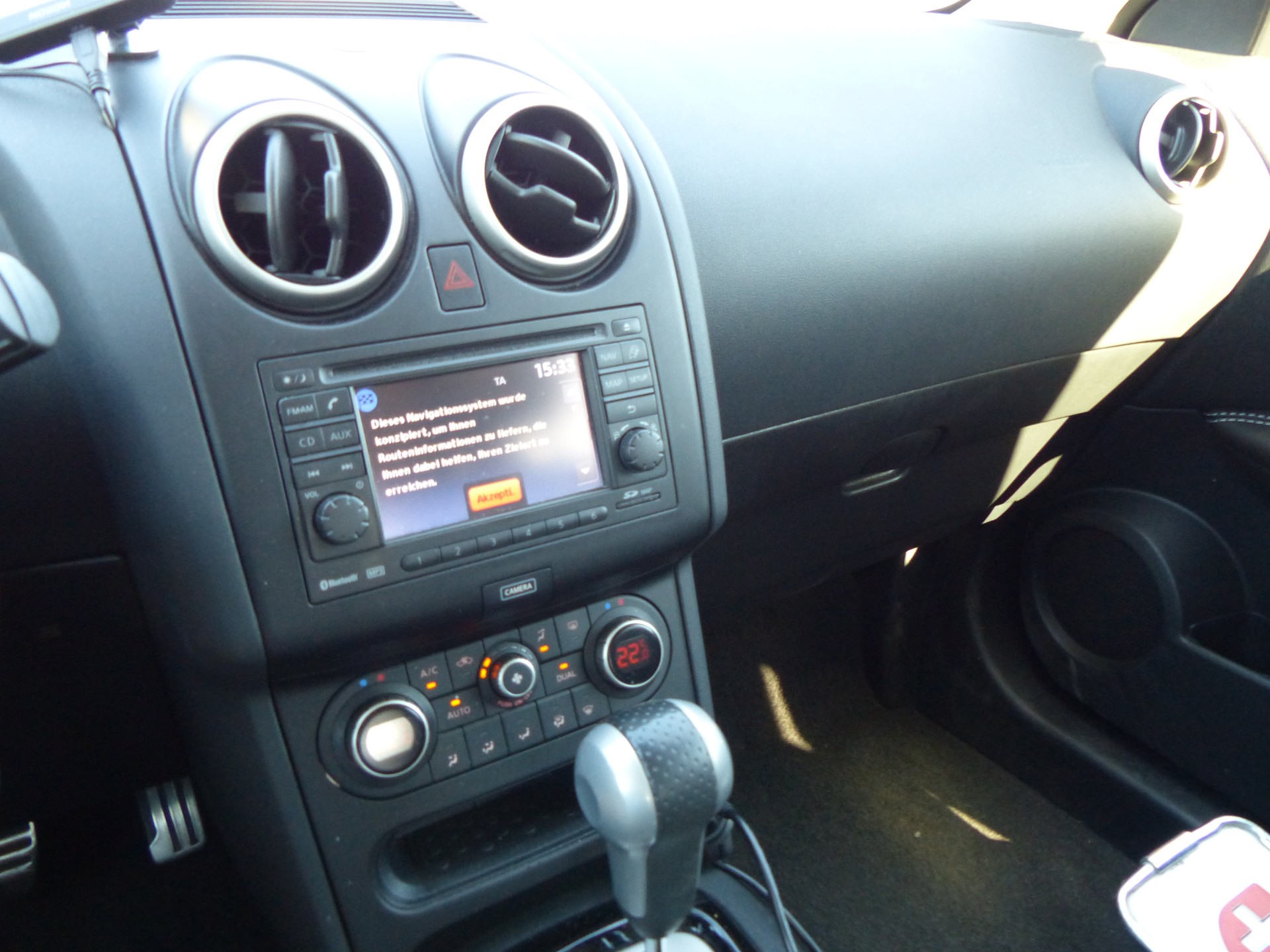 NISSAN Qashqai 2.0 dCi 4WD tekna Automatic-image-12