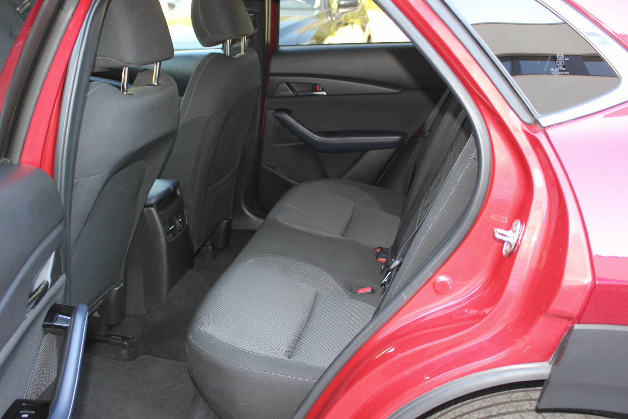 MAZDA CX-30 2.0 180 Ambition Plus AWD-image-7