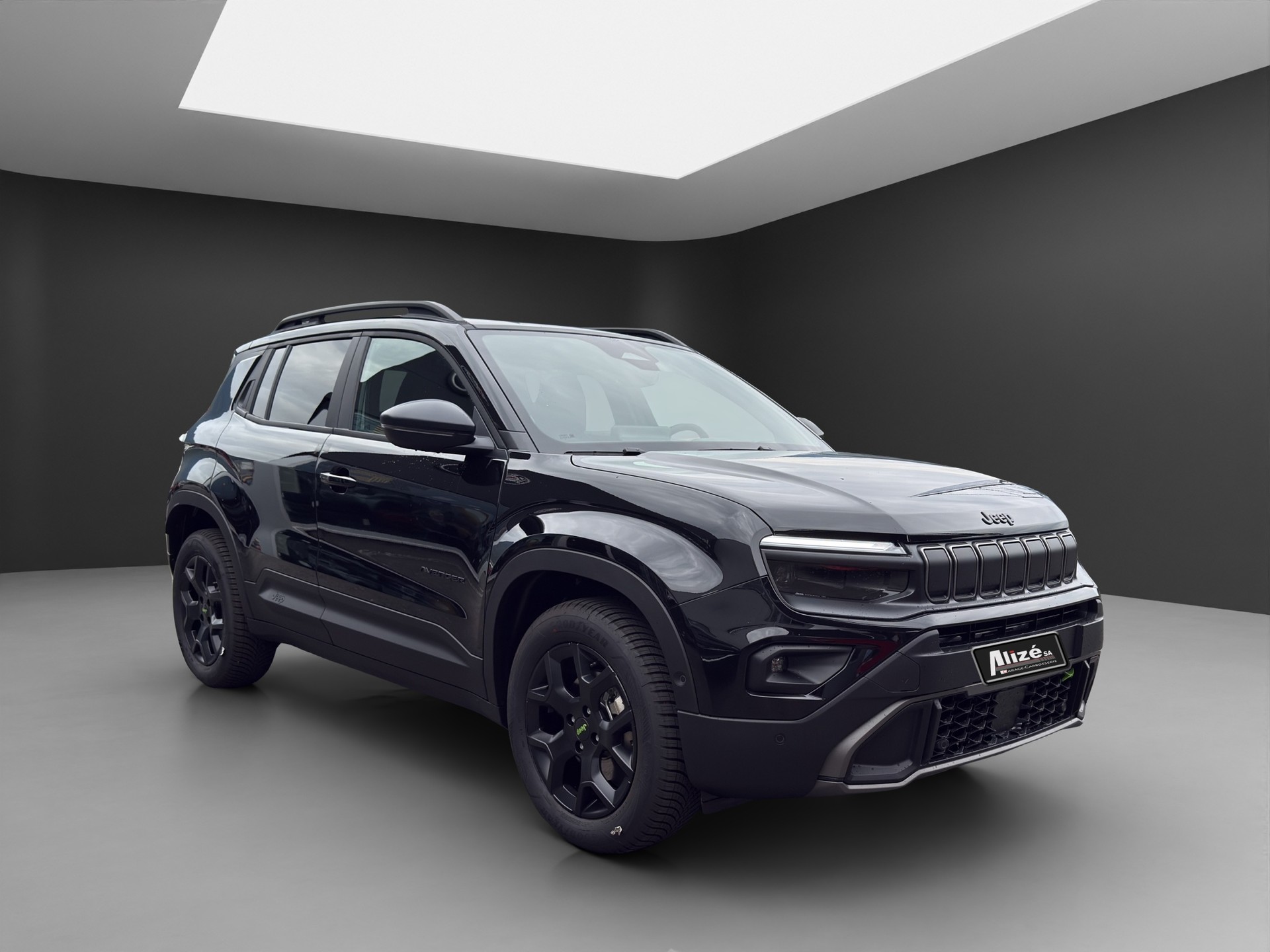 JEEP Avenger 1.2 Turbo MHEV Overland Leather 4xe-image-8