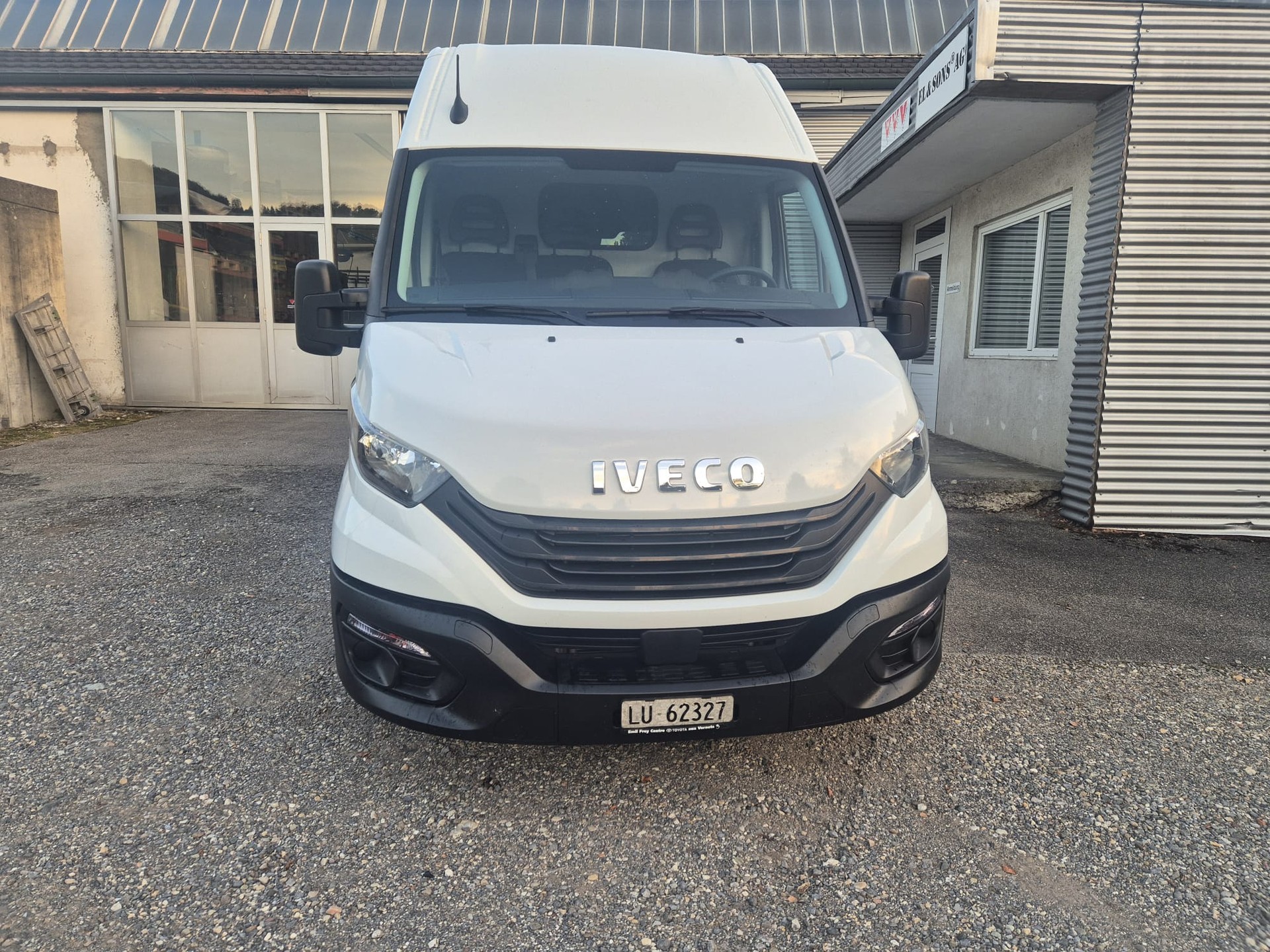 IVECO 2.3 HPI 156-image-0