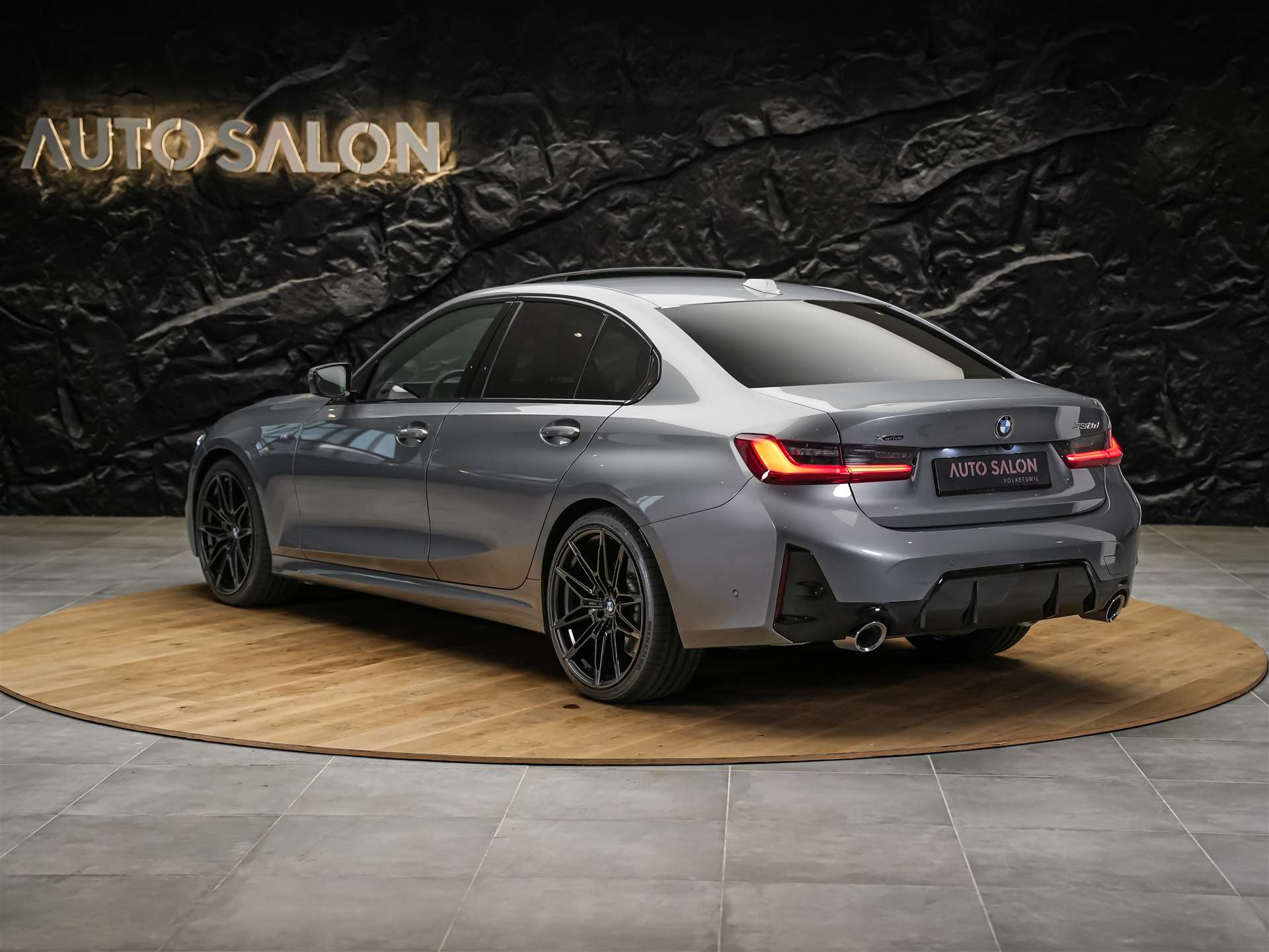 BMW 330d xDrive Steptronic M Sport Pro *Facelift*Werksgarantie*Panorama*Head-Up*AHK*-showroom-element-2