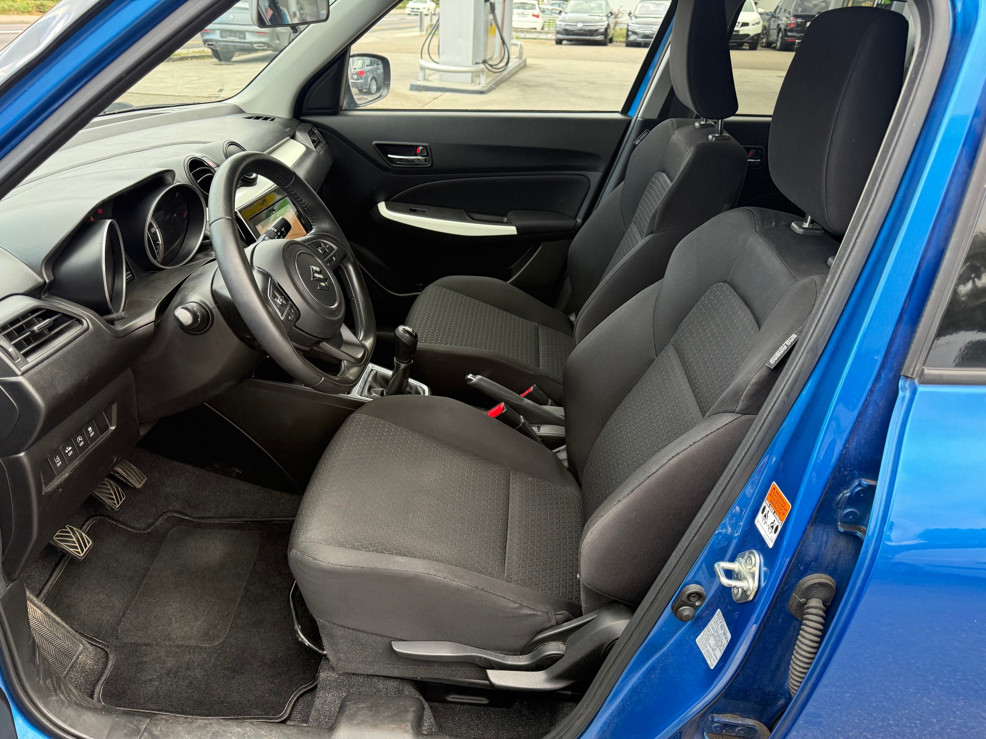 SUZUKI Swift 1.2i 16V SHVS Compact Top Hybrid Allgrip 4x4-image-8