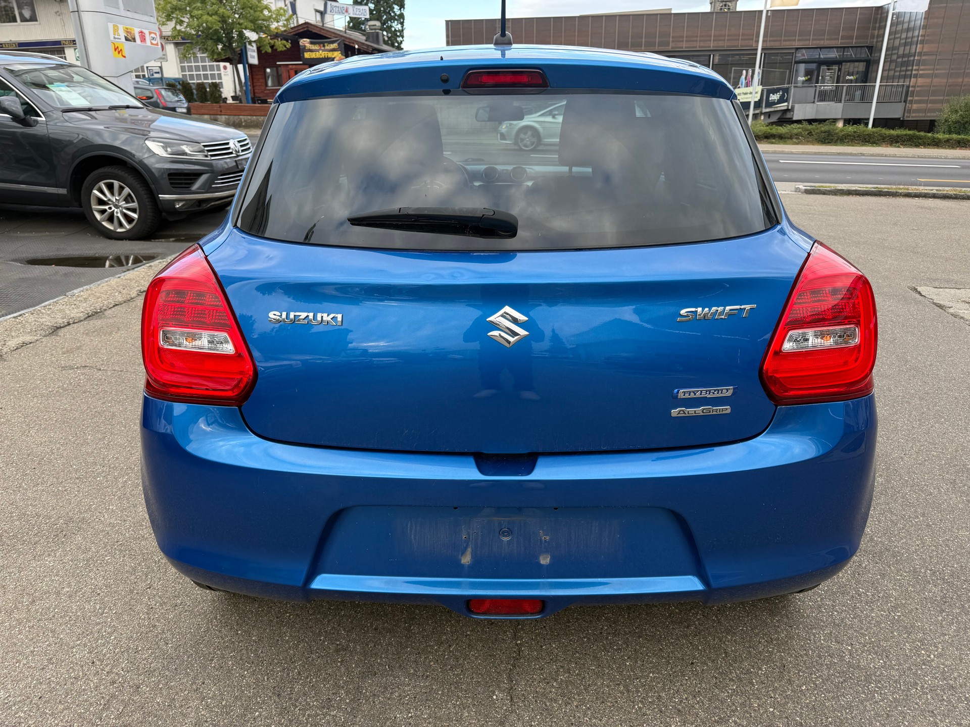 SUZUKI Swift 1.2i 16V SHVS Compact Top Hybrid Allgrip 4x4-image-3
