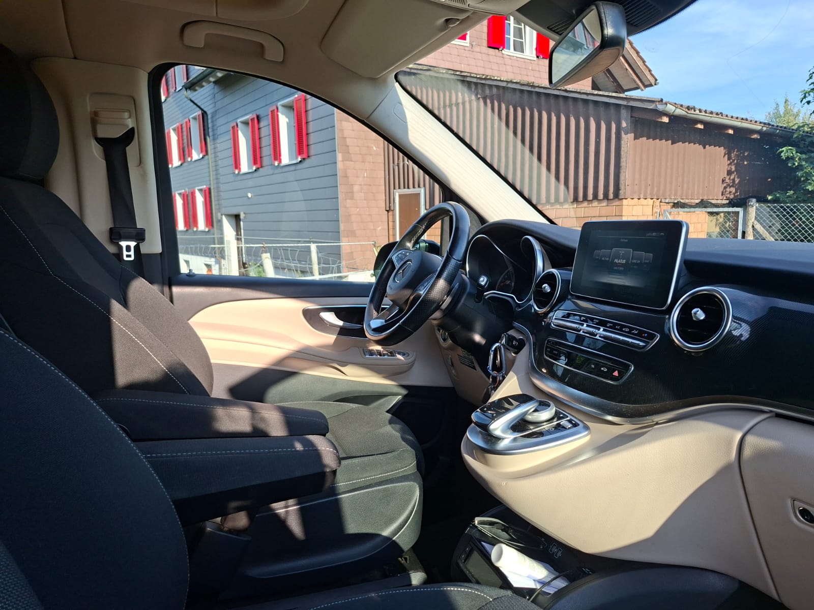 MERCEDES-BENZ 250 d-image-3