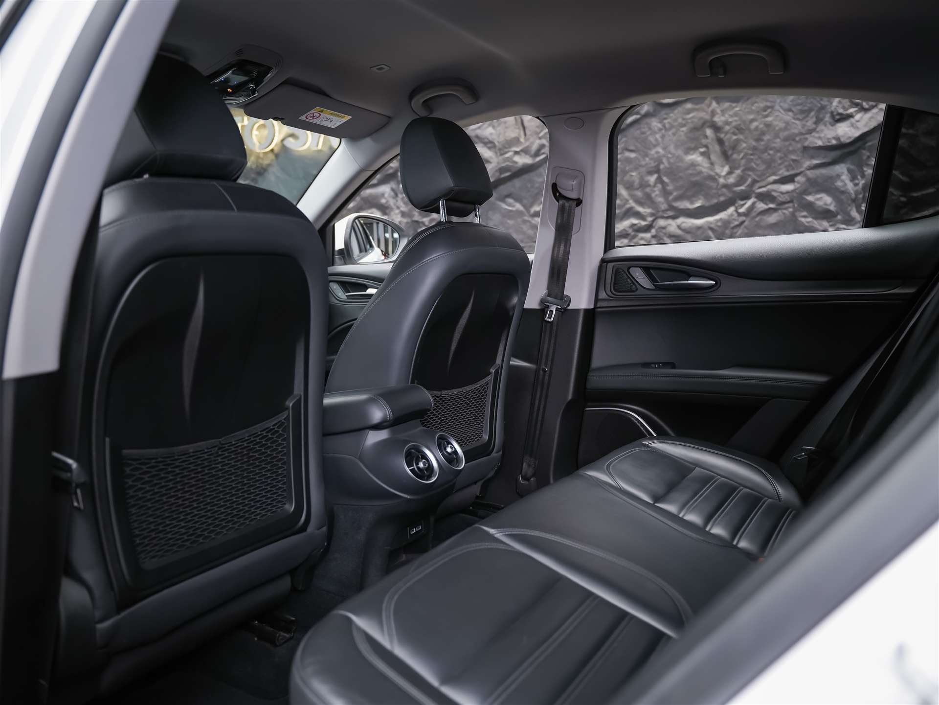 ALFA ROMEO Stelvio 2.0 Super Q4 Automatic *CH Fahrzeug*Lenkradheizung*-image-12