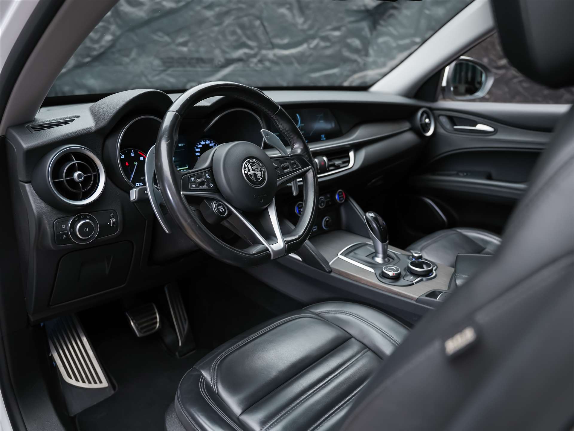 ALFA ROMEO Stelvio 2.0 Super Q4 Automatic *CH Fahrzeug*Lenkradheizung*-image-8