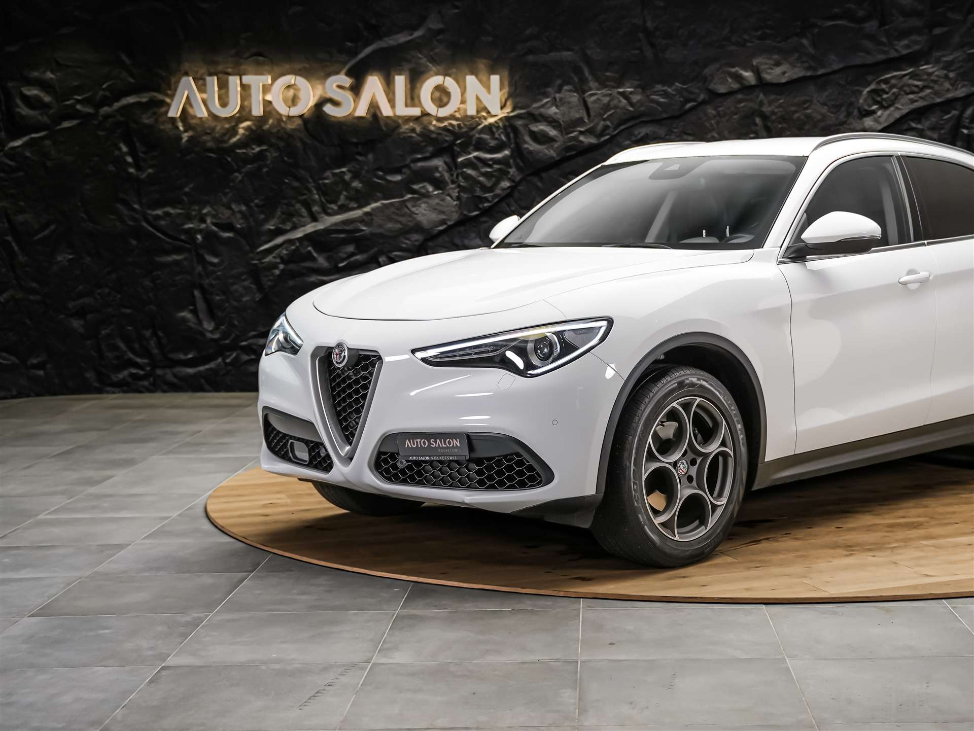 ALFA ROMEO Stelvio 2.0 Super Q4 Automatic *CH Fahrzeug*Lenkradheizung*-image-15