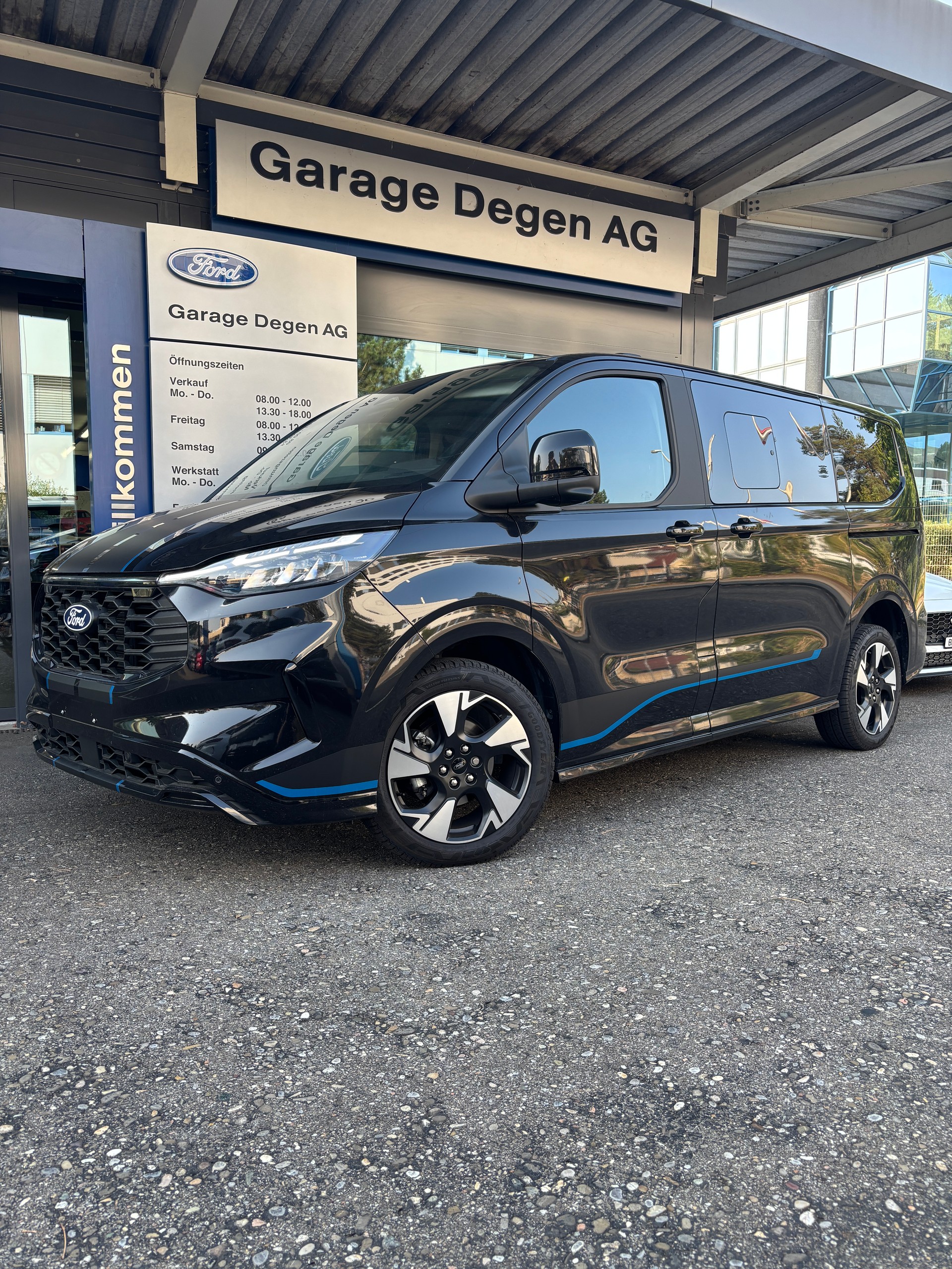 FORD Sport-image-0