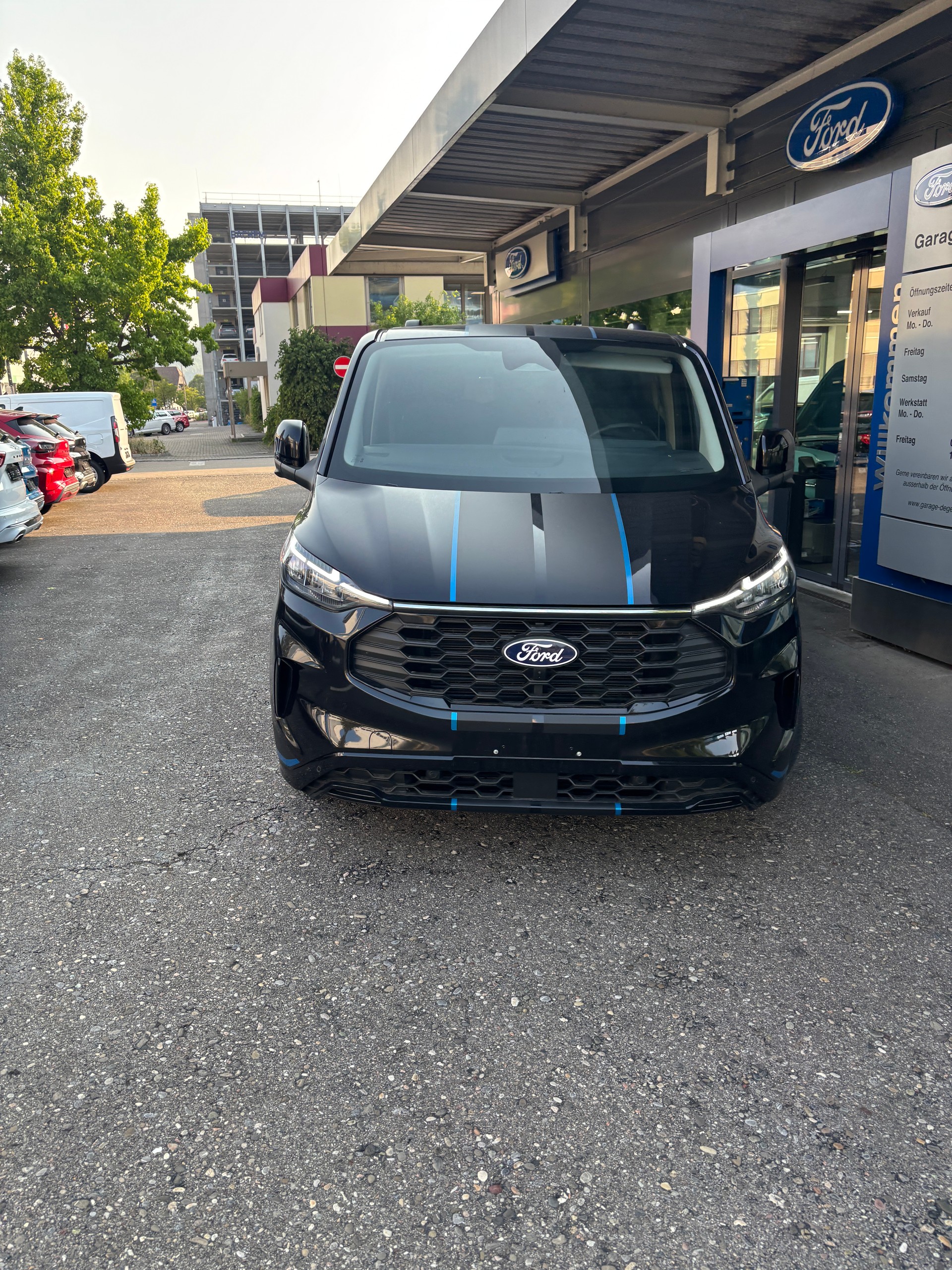 FORD Sport-image-15