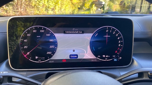 MERCEDES-BENZ C 300 e T EQ Hybrid AMG Pack-image-9