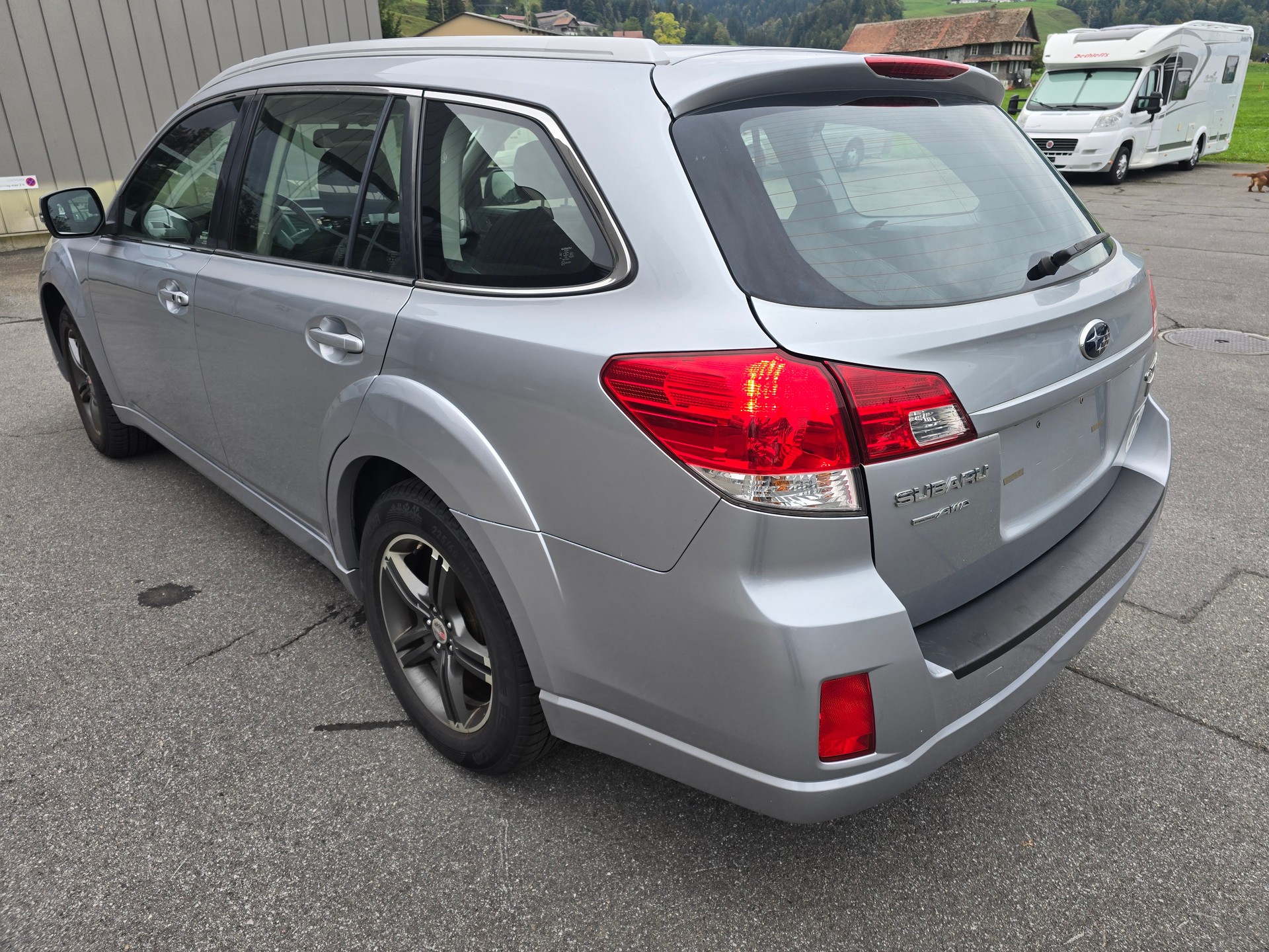 SUBARU Outback 2.0D Advantage Classic AWD-image-3
