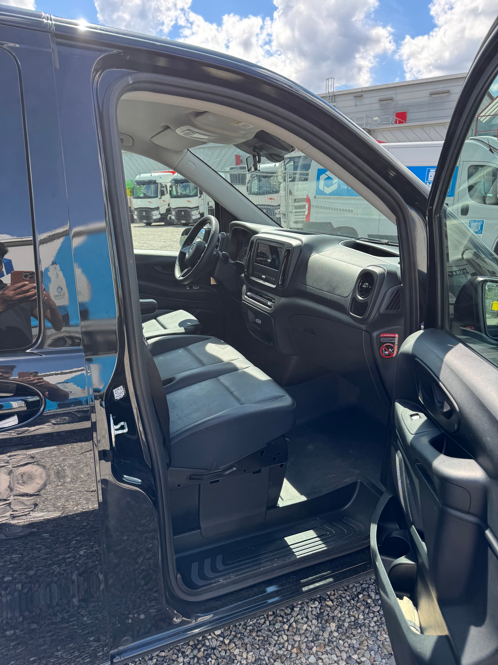 MERCEDES-BENZ Vito 116 CDI Extralang Pro Tourer 9G-Tronic-image-10