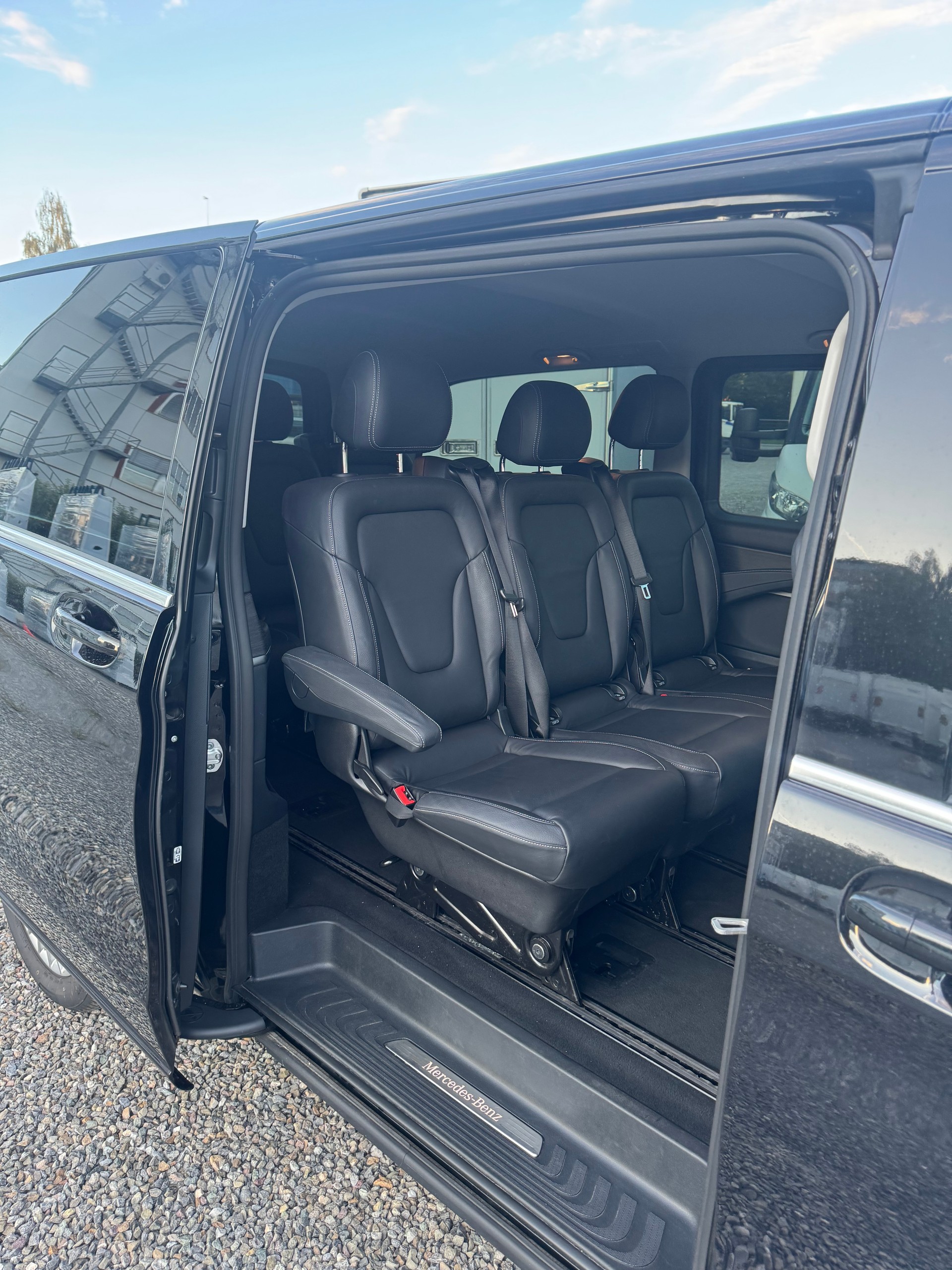 MERCEDES-BENZ Vito 116 CDI Extralang Pro Tourer 9G-Tronic-image-6