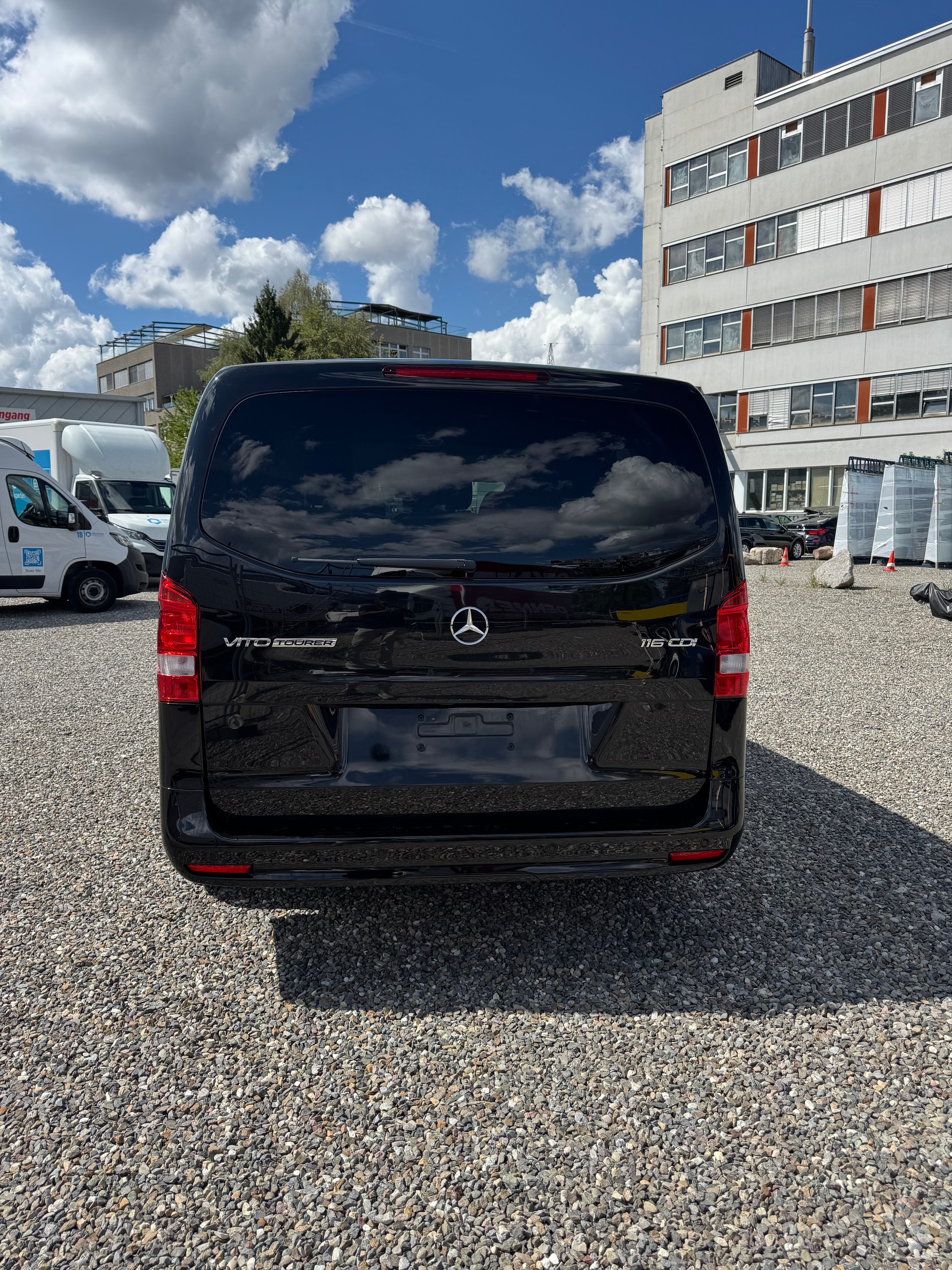 MERCEDES-BENZ Vito 116 CDI Extralang Pro Tourer 9G-Tronic-image-3