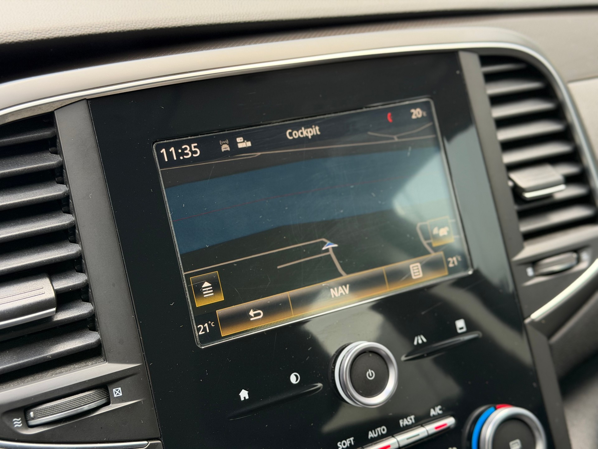 RENAULT Talisman Grandtour 1.6 TCe Intens EDC **Frisch ab MFK mit TOP Ausstattung**-image-8