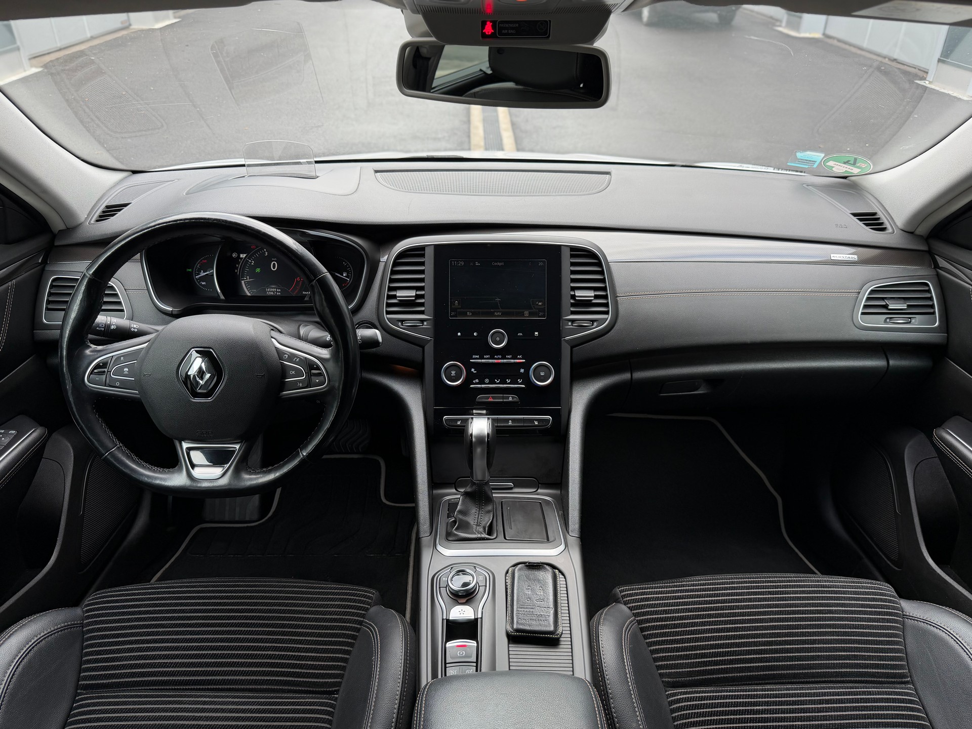 RENAULT Talisman Grandtour 1.6 TCe Intens EDC **Frisch ab MFK mit TOP Ausstattung**-image-6