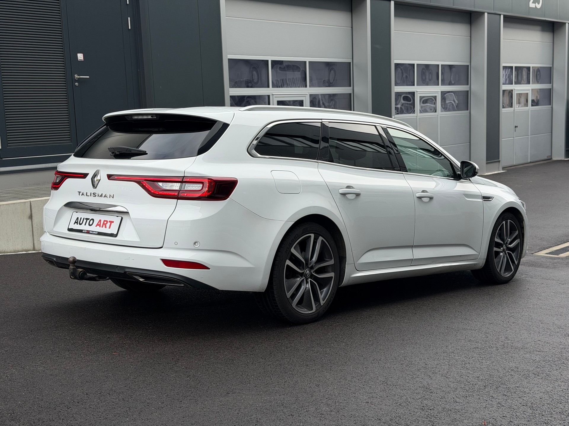 RENAULT Talisman Grandtour 1.6 TCe Intens EDC **Frisch ab MFK mit TOP Ausstattung**-image-3