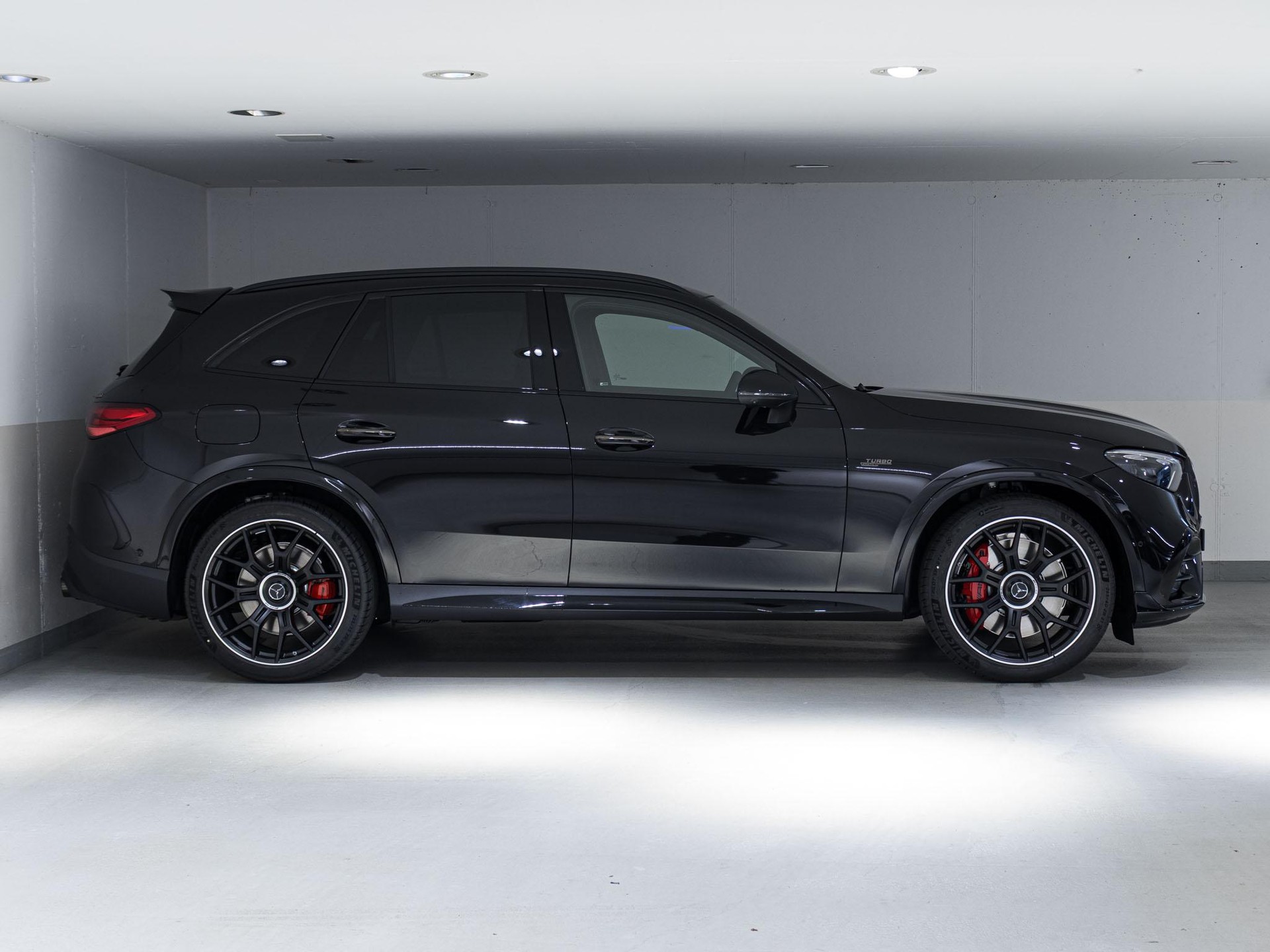 MERCEDES-BENZ GLC 53 AMG 4MATIC+-image-1