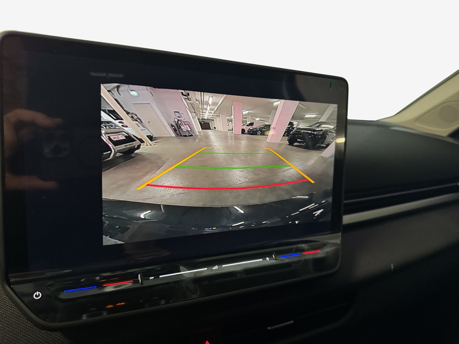 VW T-Roc 1.5 eTSI mHEV Life DSG-image-14