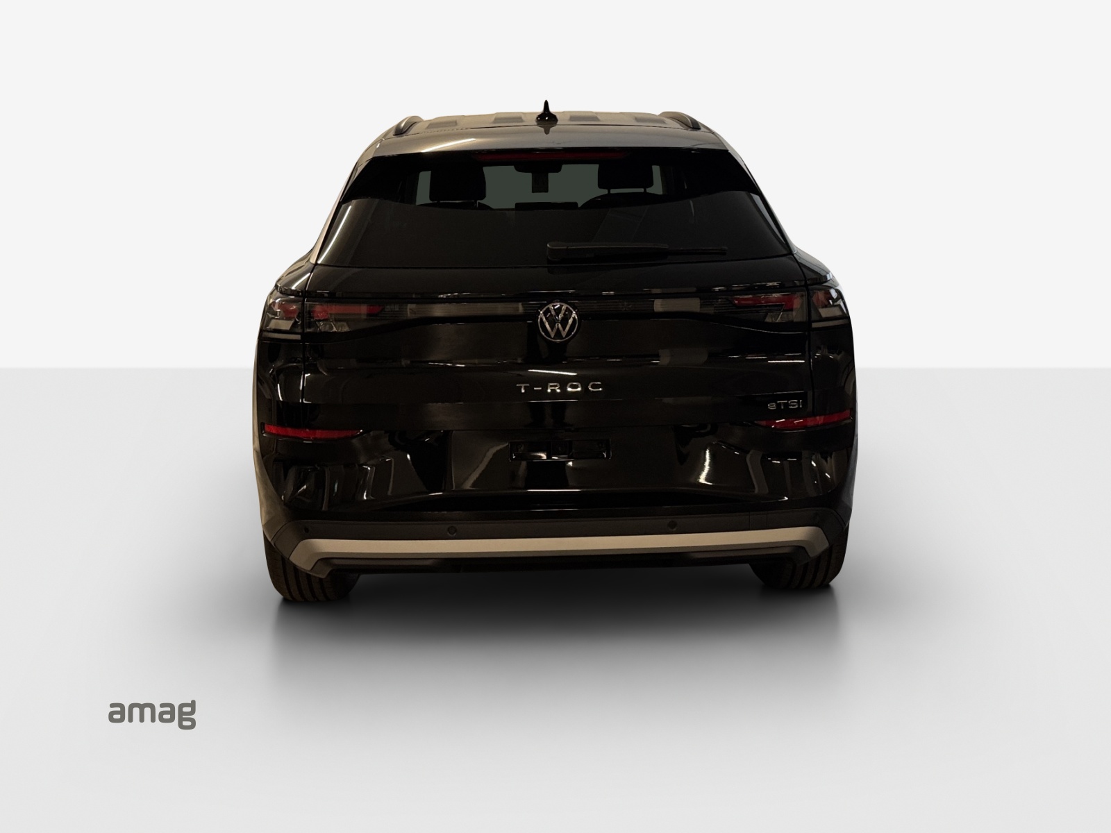 VW T-Roc 1.5 eTSI mHEV Life DSG-showroom-element-3