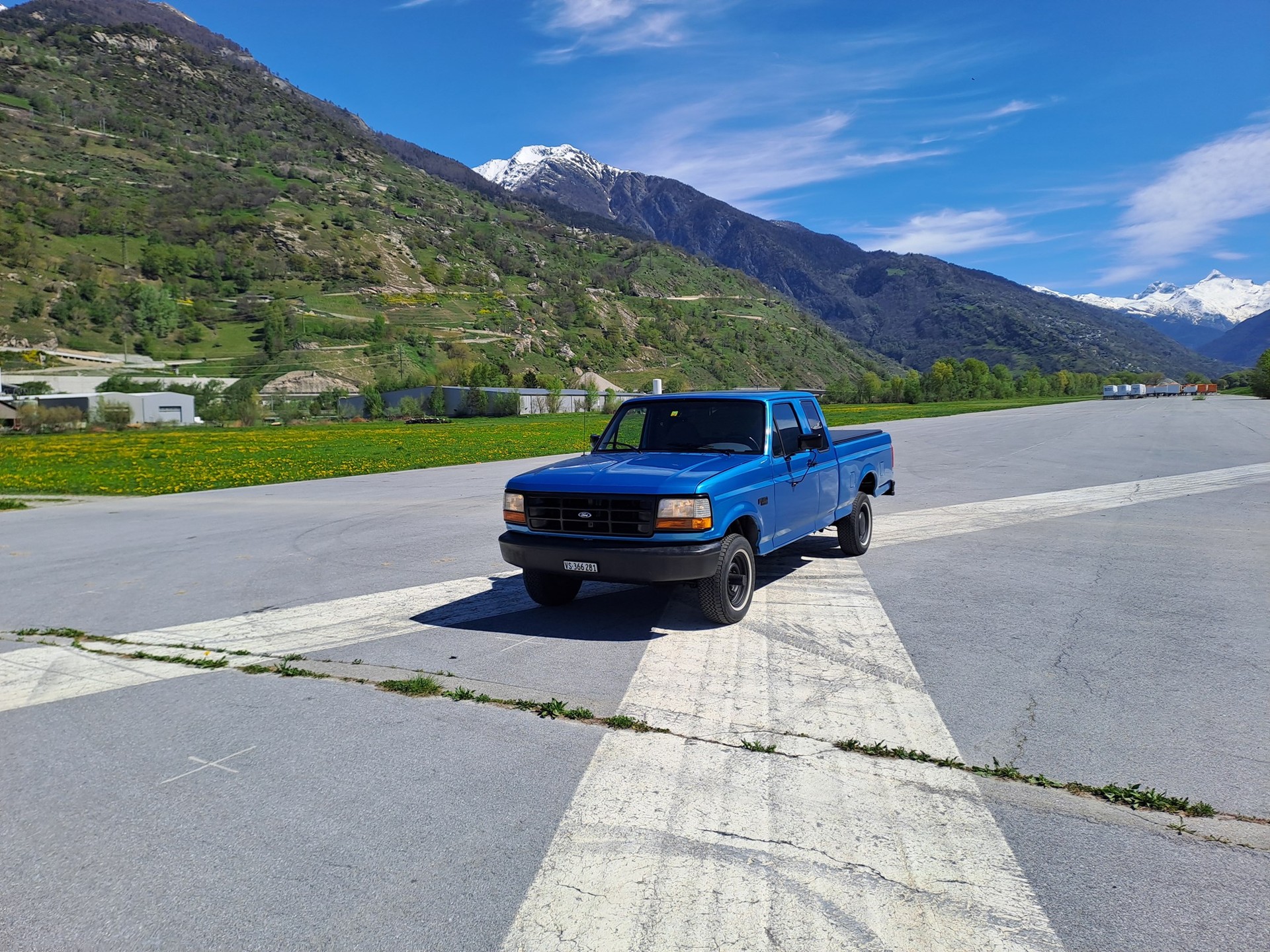 FORD F-Pickup 150-image-3