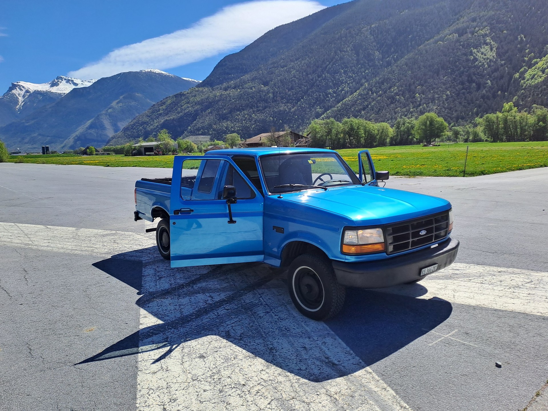 FORD F-Pickup 150-image-17