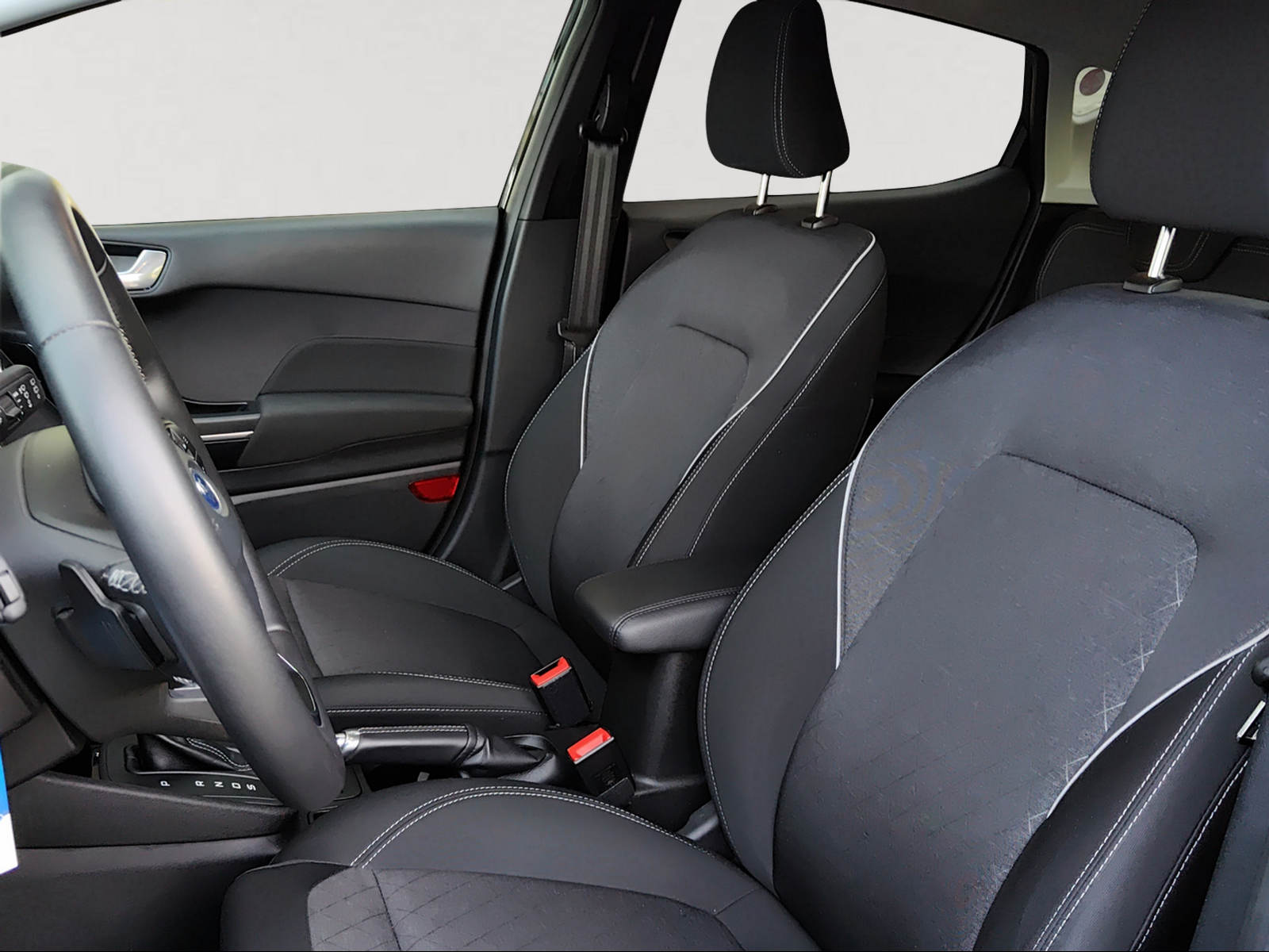 FORD Fiesta 1.0 SCTi Active Automat-image-9