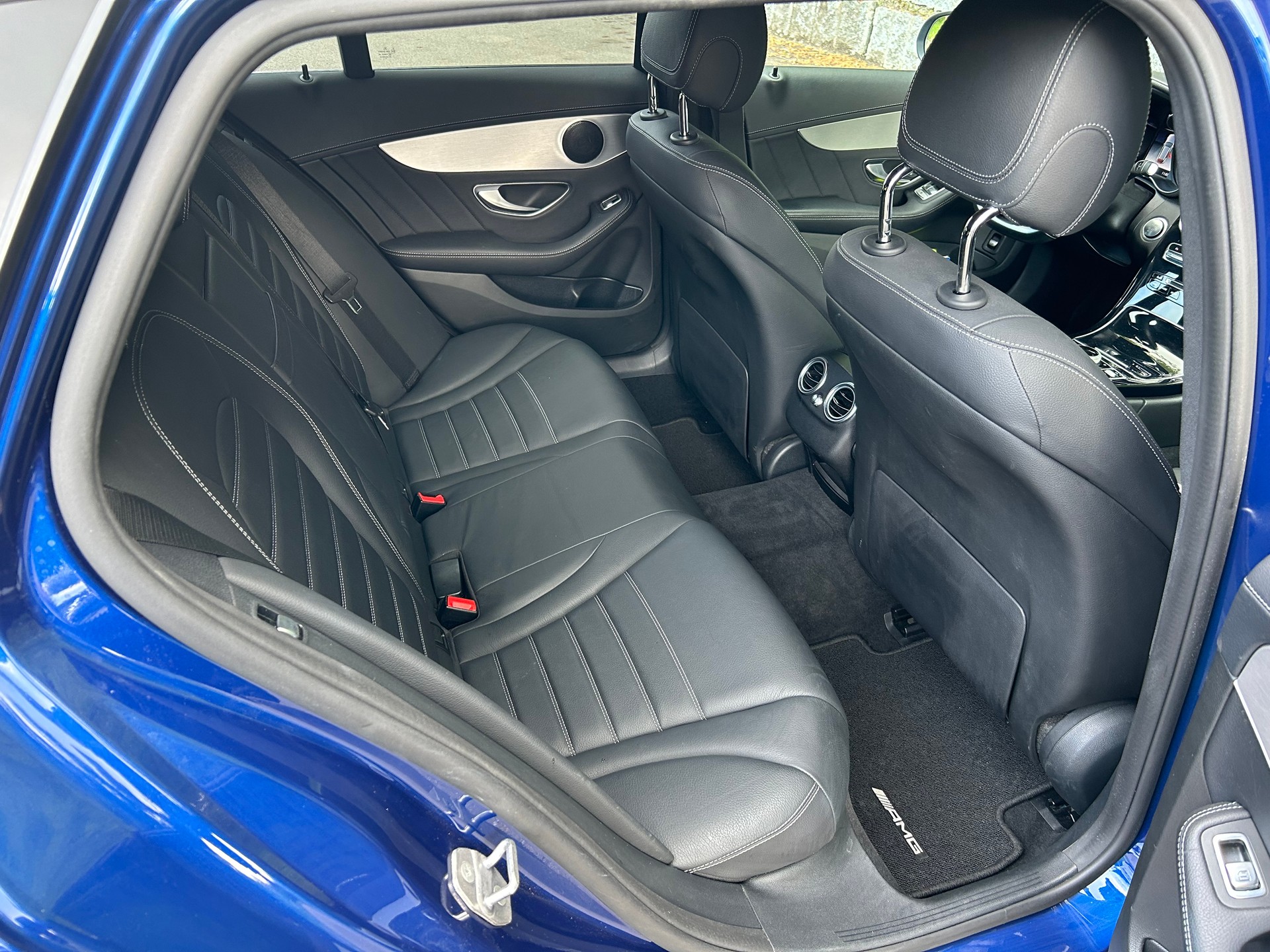 MERCEDES-BENZ C 43 AMG 4Matic 9G-Tronic-image-7