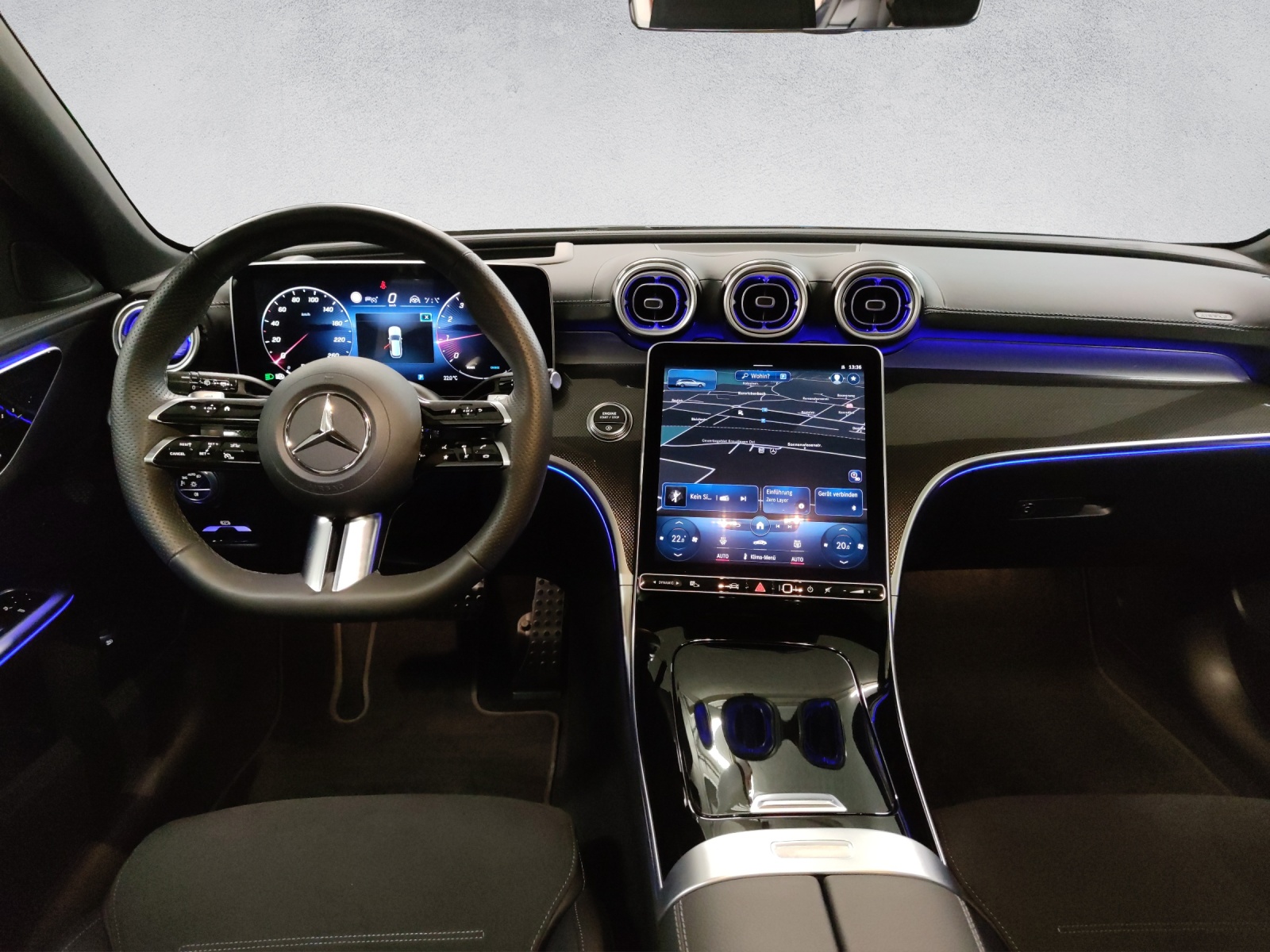 MERCEDES-BENZ C 300 AMG Line 4Matic T-Modell-image-13