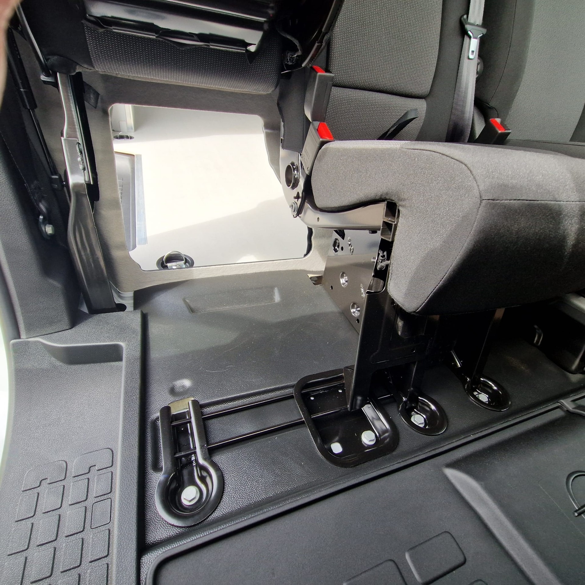 OPEL Vivaro Cargo 2.0 D s/s XL EN Aut.-image-22