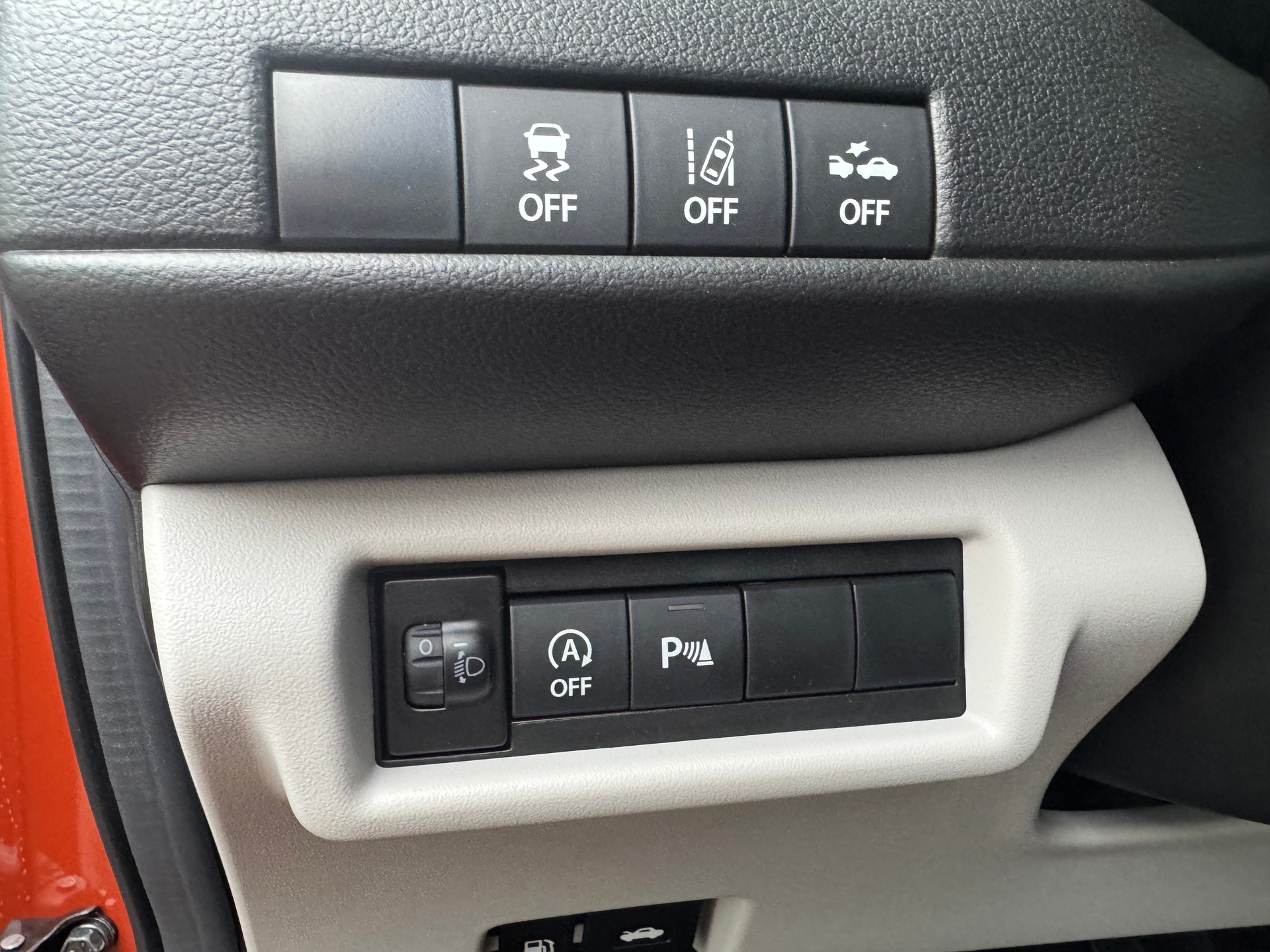 SUZUKI Swift 1.2 Compact Top Hybrid 4x4-image-8