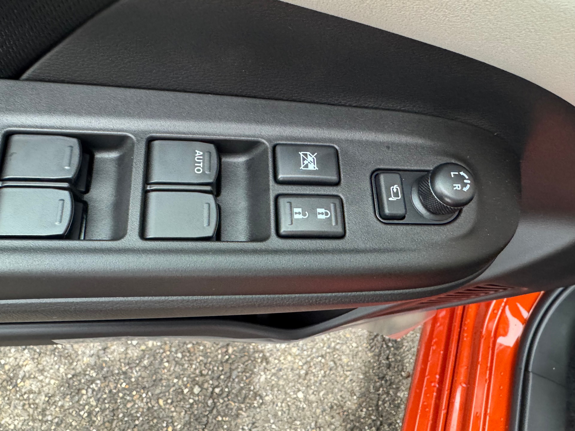 SUZUKI Swift 1.2 Compact Top Hybrid 4x4-image-7