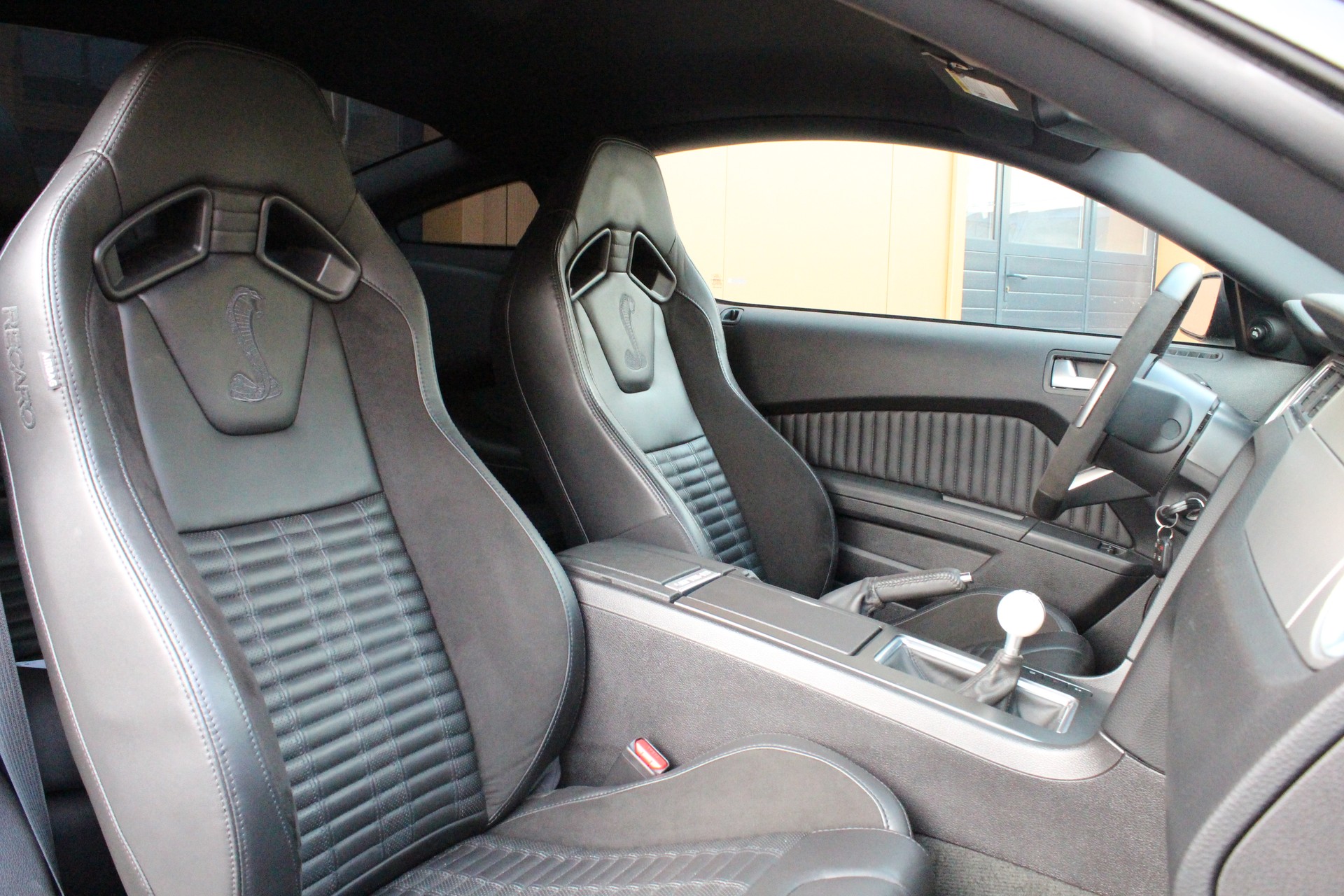 FORD Shelby GT500 5.8 SVT - "660 cv / Sièges Recaro / 1ère main"-image-28