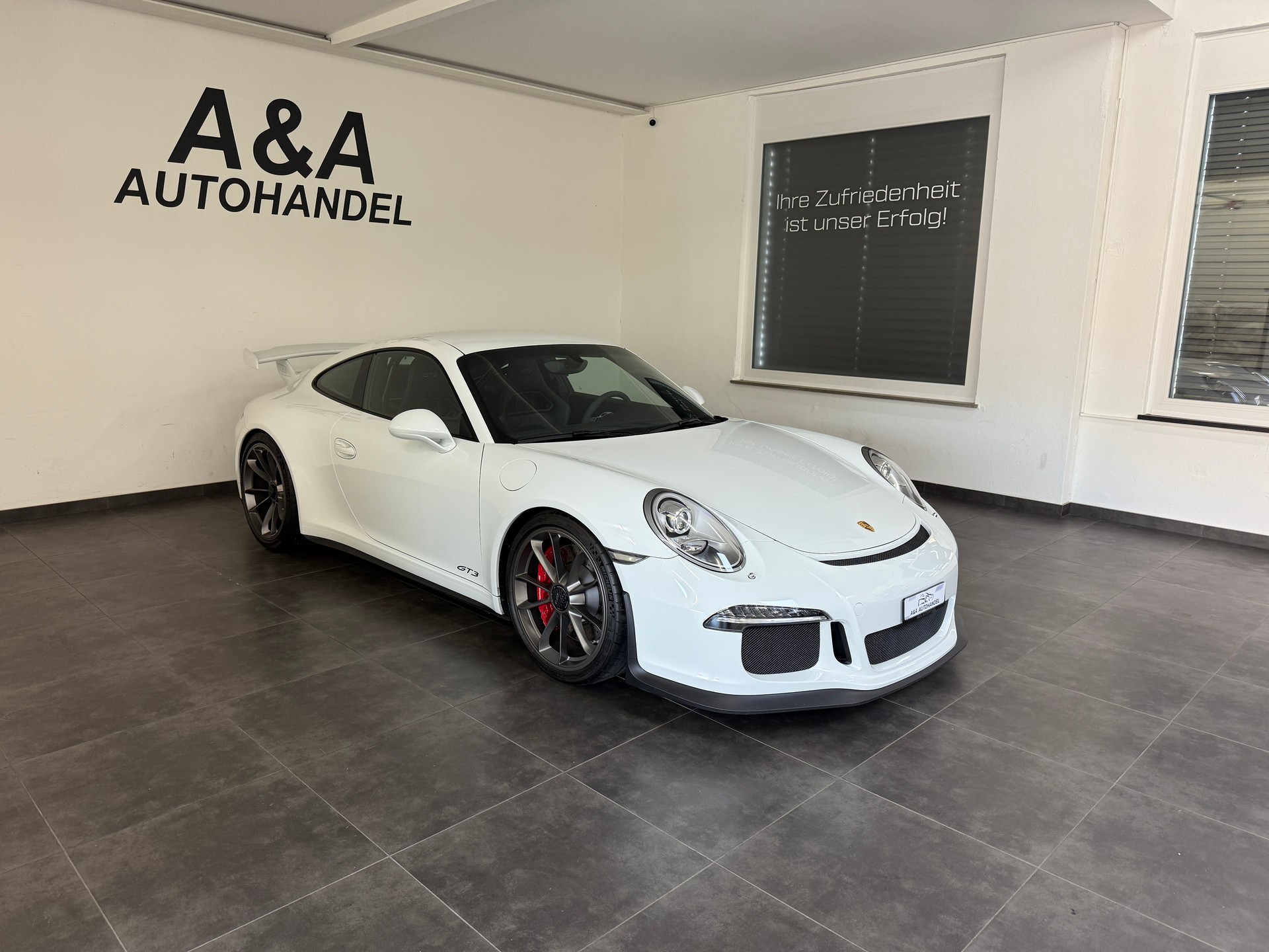 PORSCHE GT3