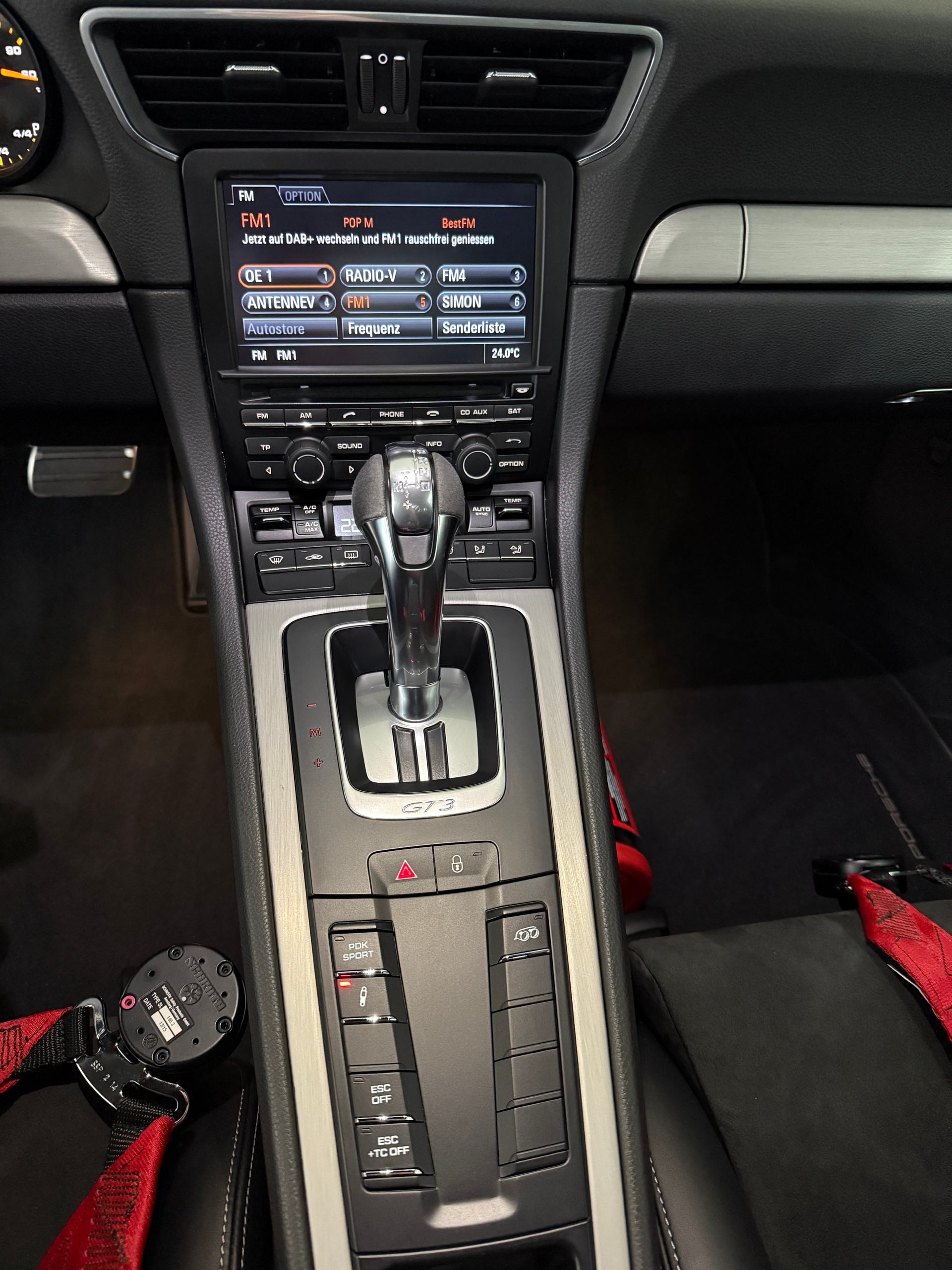 PORSCHE GT3-image-9