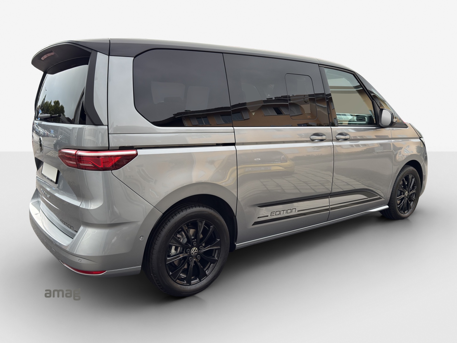 VW Multivan 2.0 TDI Life DSG-image-4