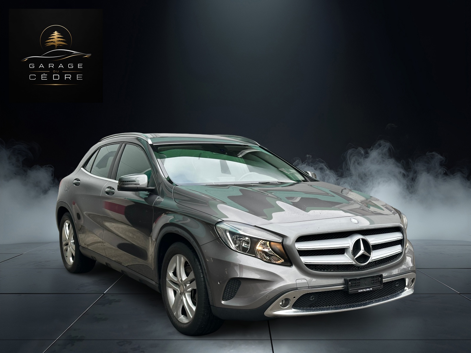 MERCEDES-BENZ GLA 250 Urban 4Matic 7G-DCT-image-0