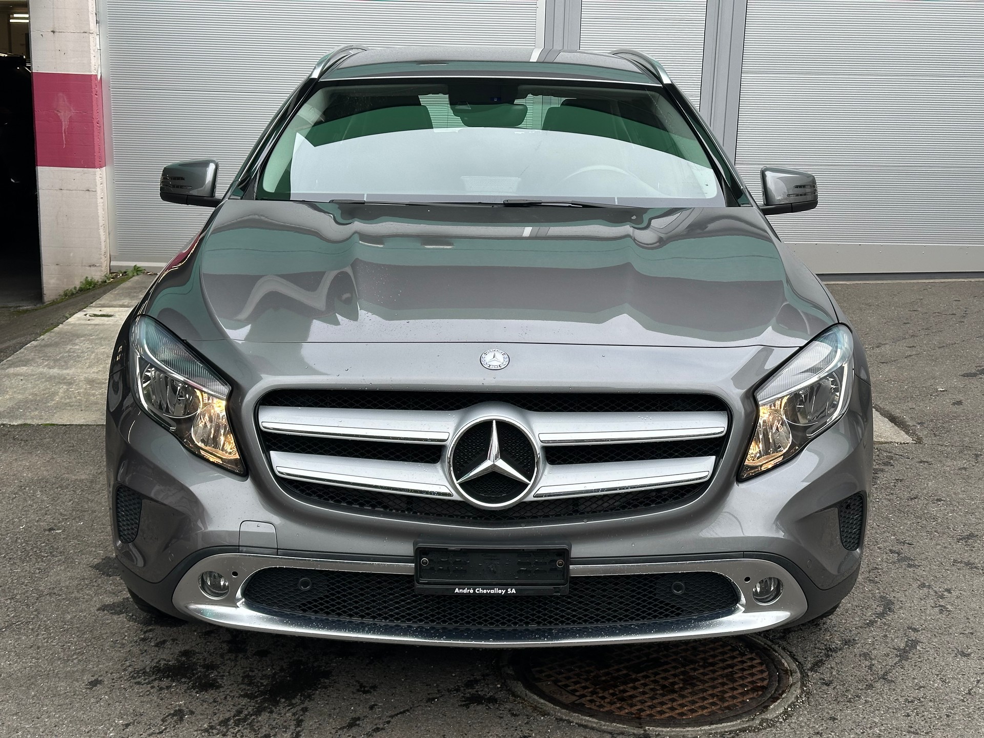 MERCEDES-BENZ GLA 250 Urban 4Matic 7G-DCT
