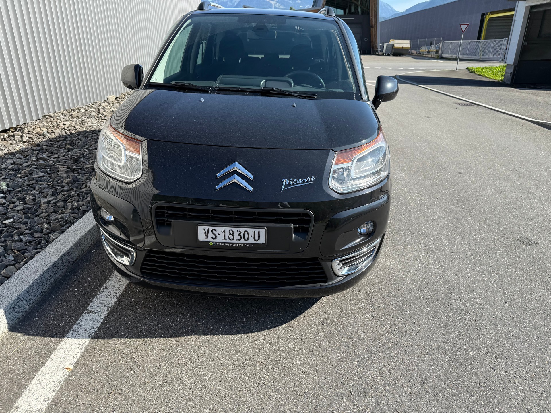 CITROEN C3 Picasso 1.6 HDi Exclusive-image-4