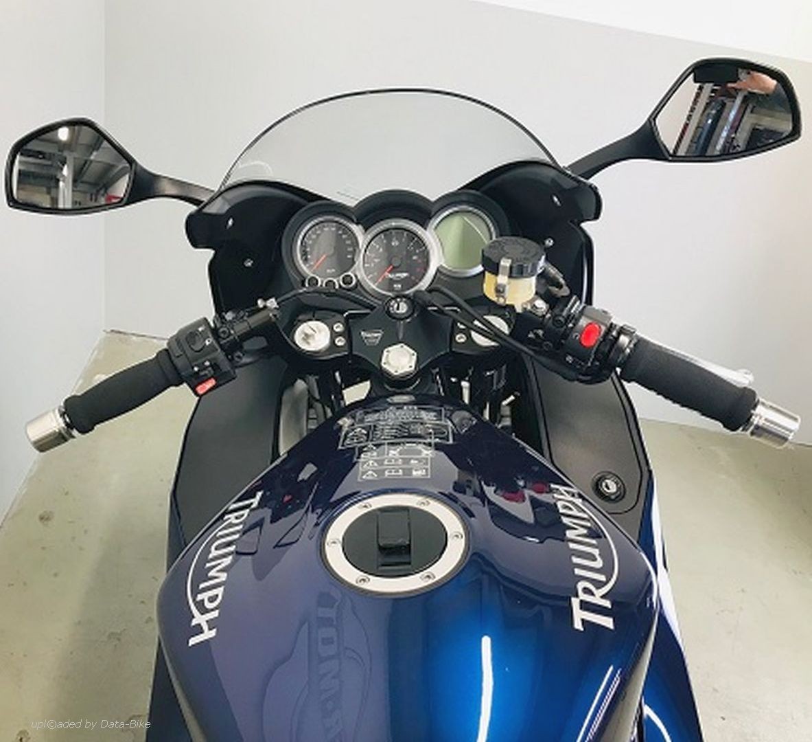 TRIUMPH SPRINT GT-image-3
