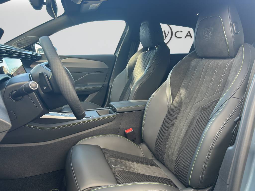 PEUGEOT 308 SW 1.2 HEV 145 GT-image-7