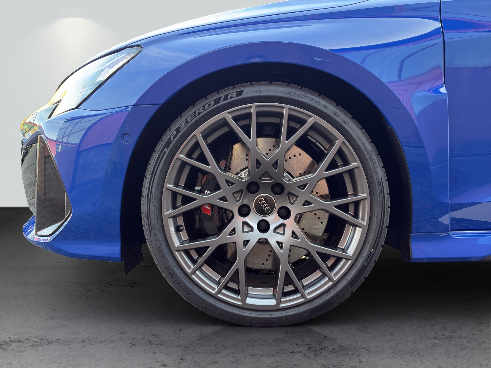 AUDI RS3 Sportback 2.5 TSI quattro S-tronic-image-10