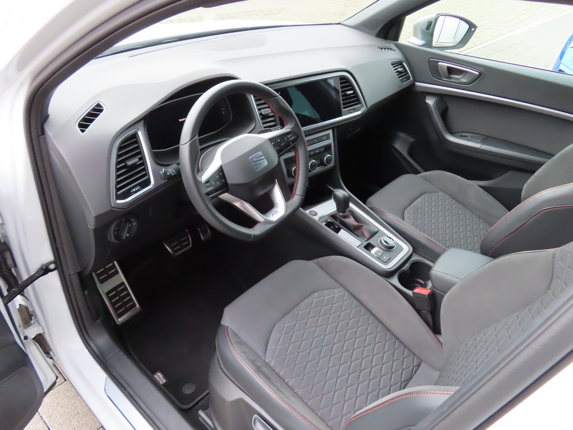 SEAT Ateca 1.5 TSI EVO DSG FR-image-5