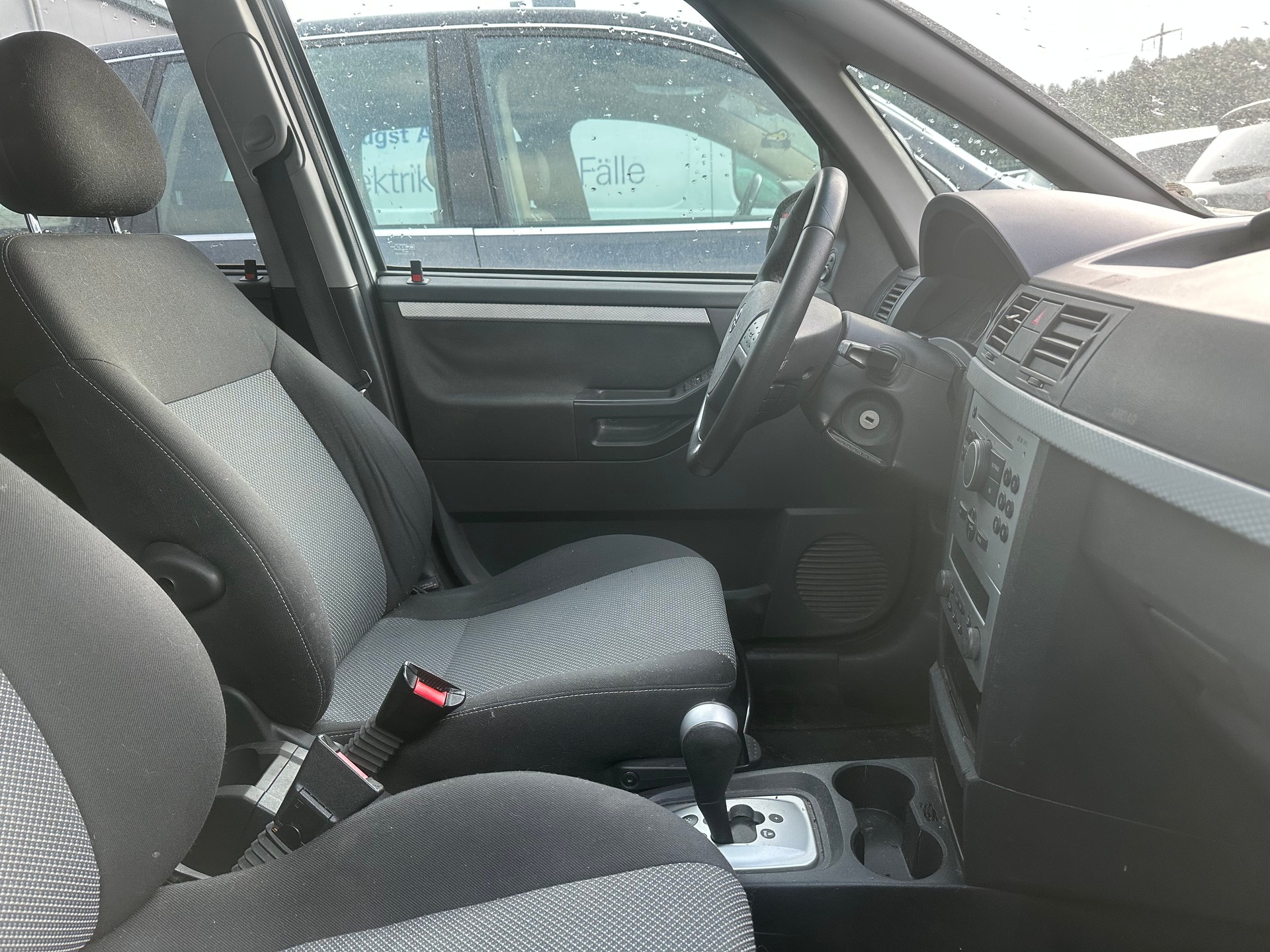 OPEL Meriva 1.8i 16V Enjoy-image-6
