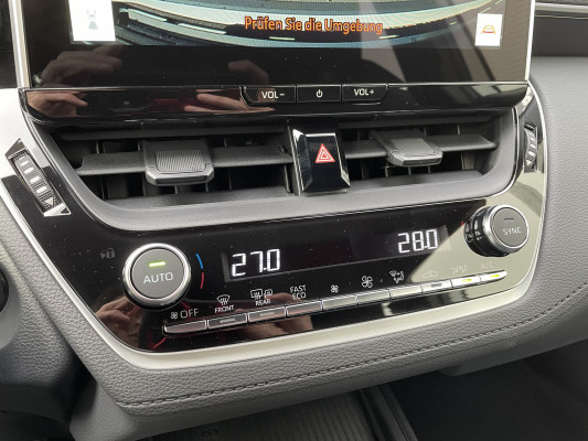 TOYOTA Corolla Cross 2.0 Com.AWD-image-13