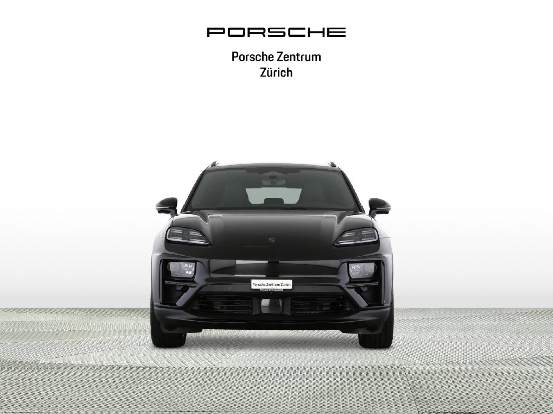 PORSCHE Macan Turbo-image-6