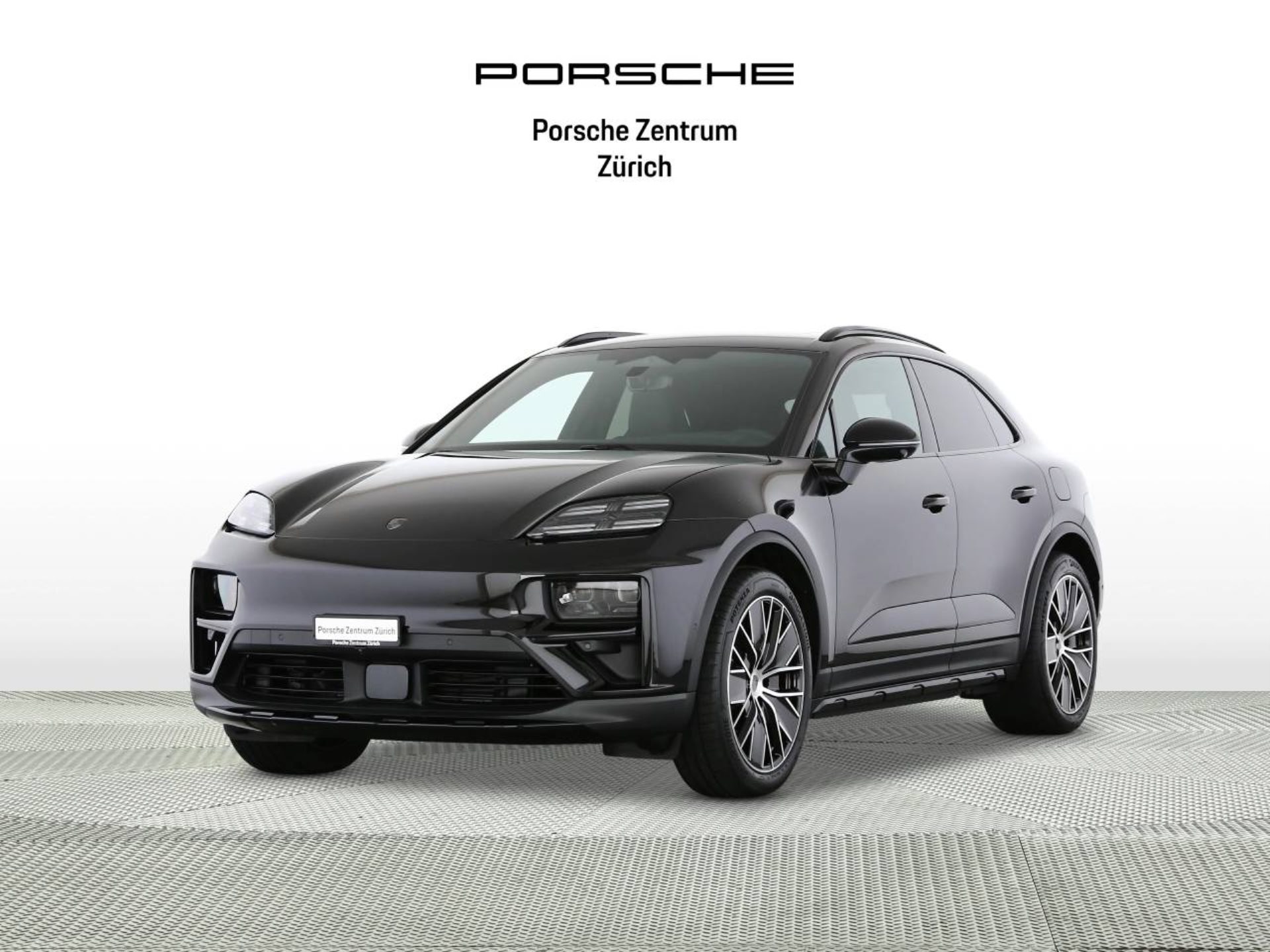 PORSCHE Macan Turbo-image-0