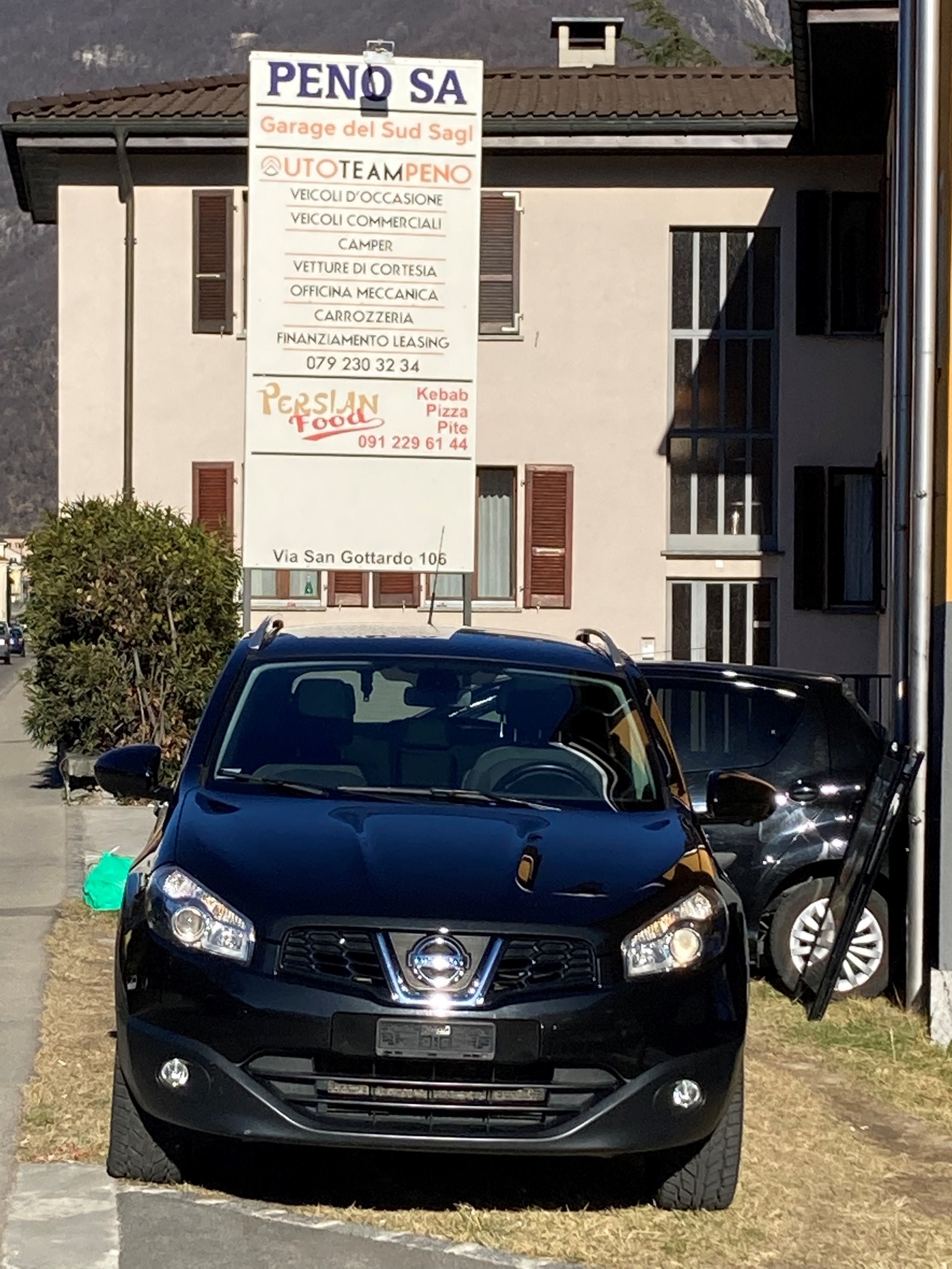 NISSAN Qashqai 2.0 tekna-image-1