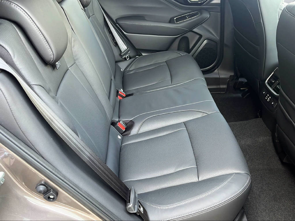 SUBARU Outback 2.5i Final Edition-image-10